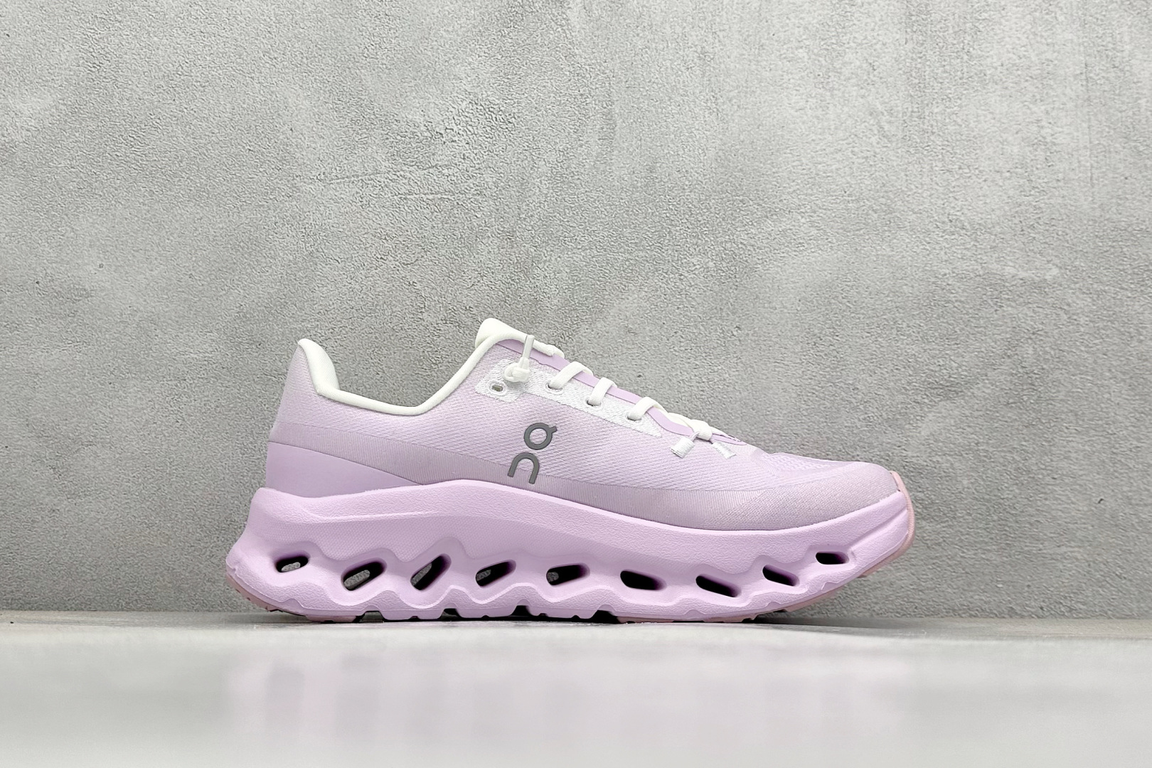 On Cloudmonster 昂跑减震生活休闲鞋