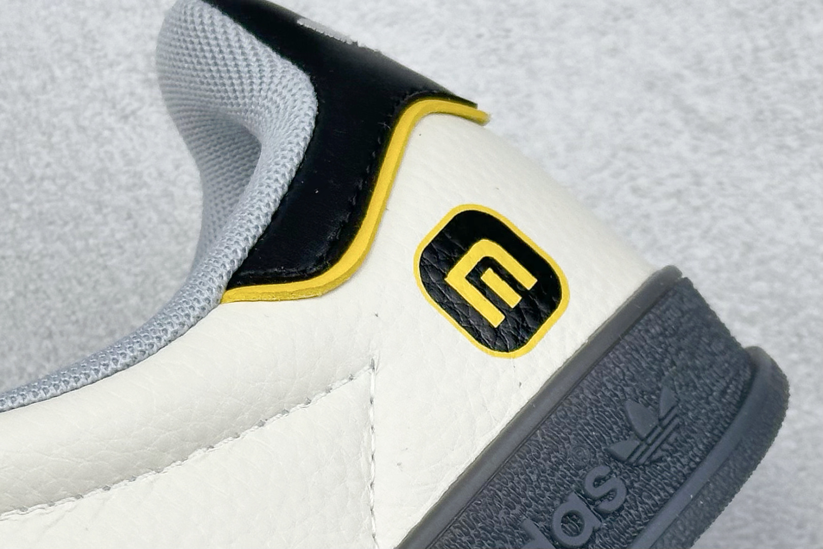 AD Originals Gazelle INdoor x 小米联名 三叶草休闲防滑耐磨低帮板鞋 DM1234-013