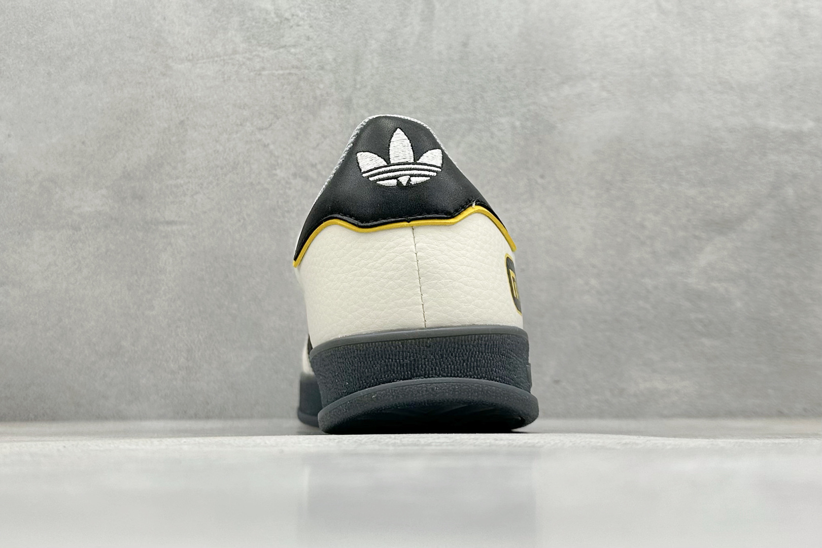 AD Originals Gazelle INdoor x 小米联名 三叶草休闲防滑耐磨低帮板鞋 DM1234-013