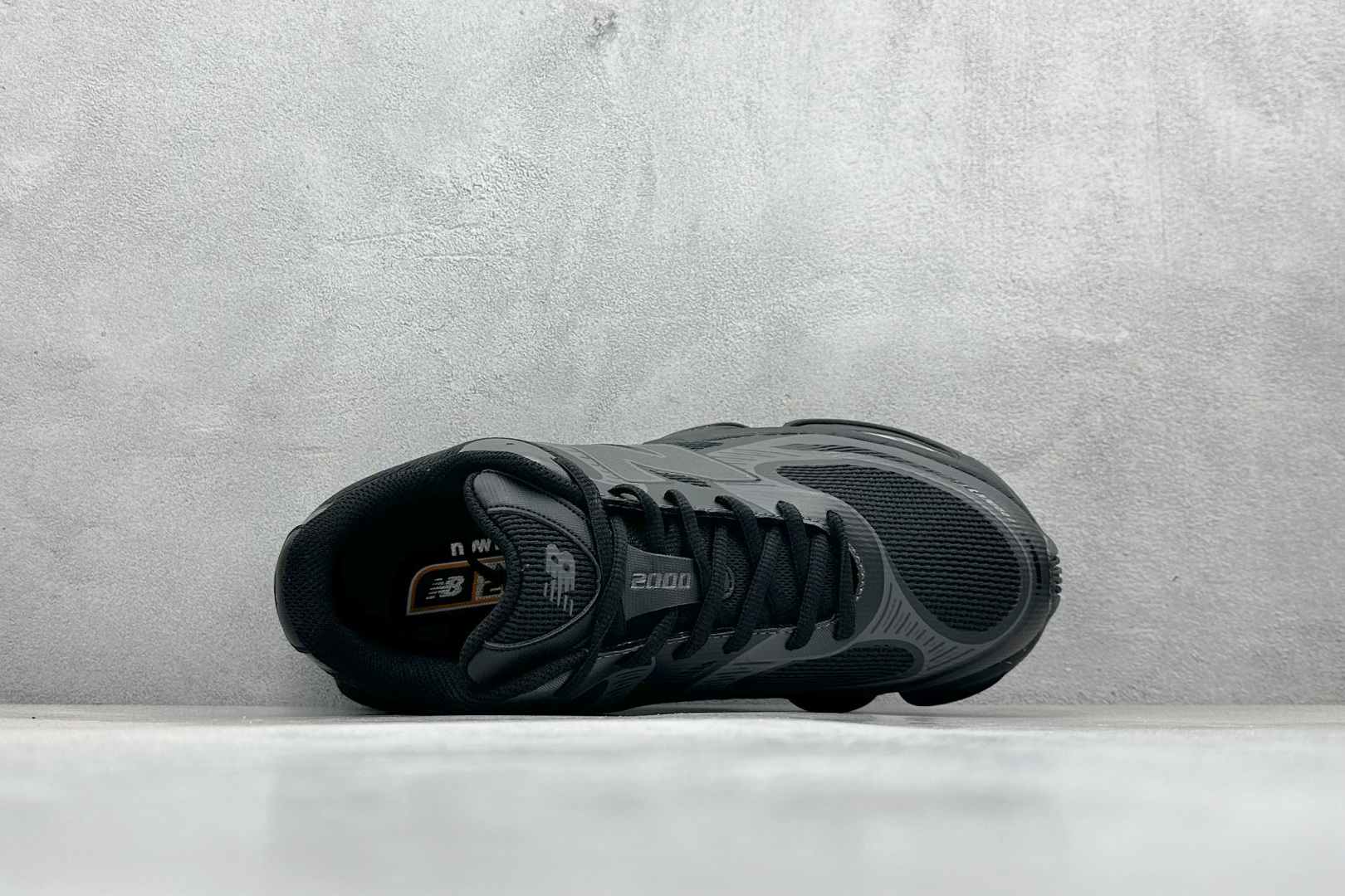 New Balance 新百伦 NB2000 网面休闲鞋 U2000BD 码 ：36 37 37.5 38 38.5 39.5 40 40.5 41 42 42.5 43 44 44.5 45 编码：33