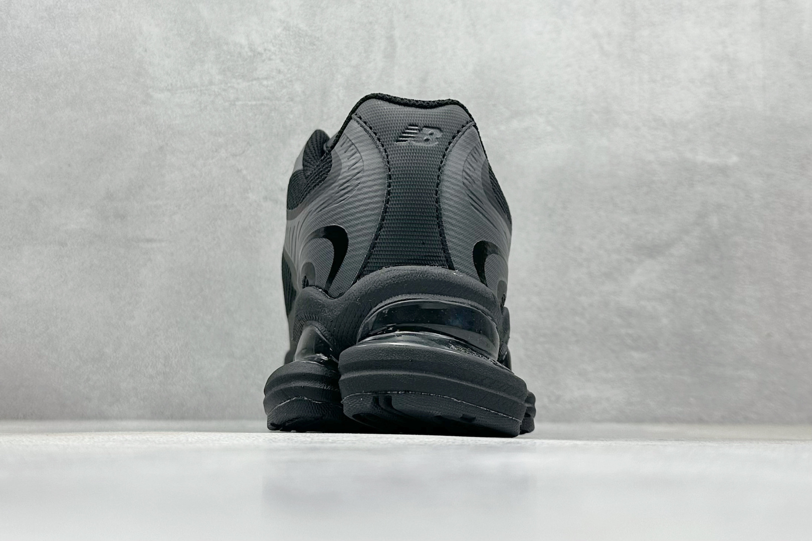 New Balance 新百伦 NB2000 网面休闲鞋 U2000BD 码 ：36 37 37.5 38 38.5 39.5 40 40.5 41 42 42.5 43 44 44.5 45 编码：33