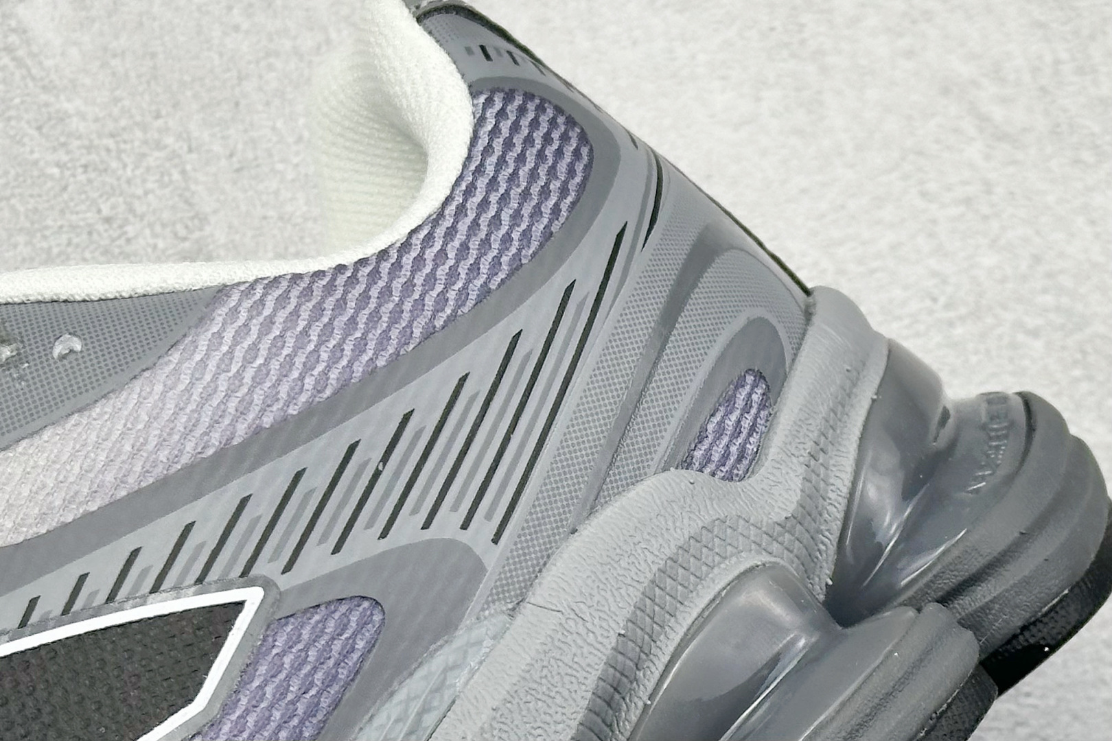 New Balance 新百伦 NB2000 网面休闲鞋 U2000BC