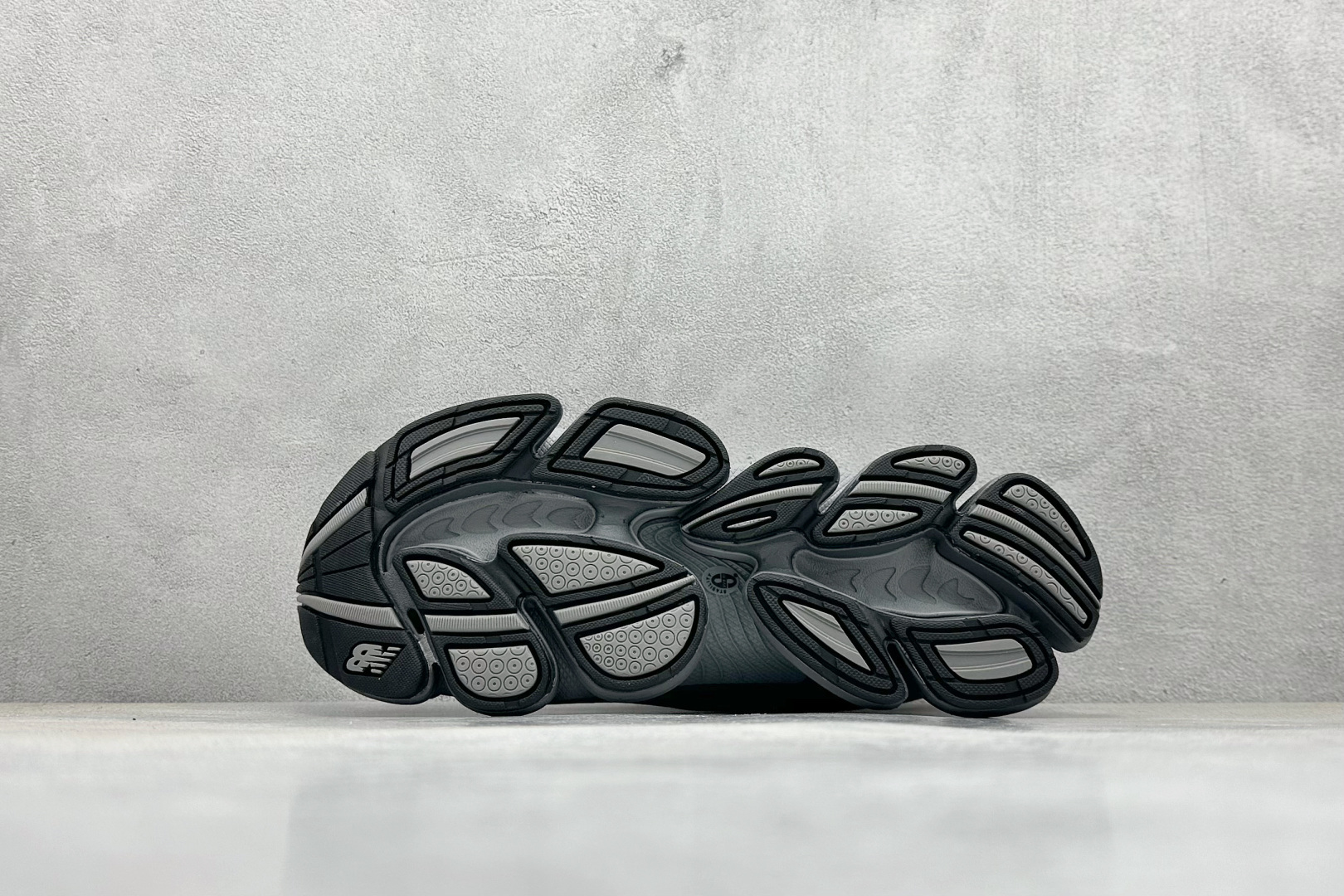 New Balance 新百伦 NB2000 网面休闲鞋 U2000BC