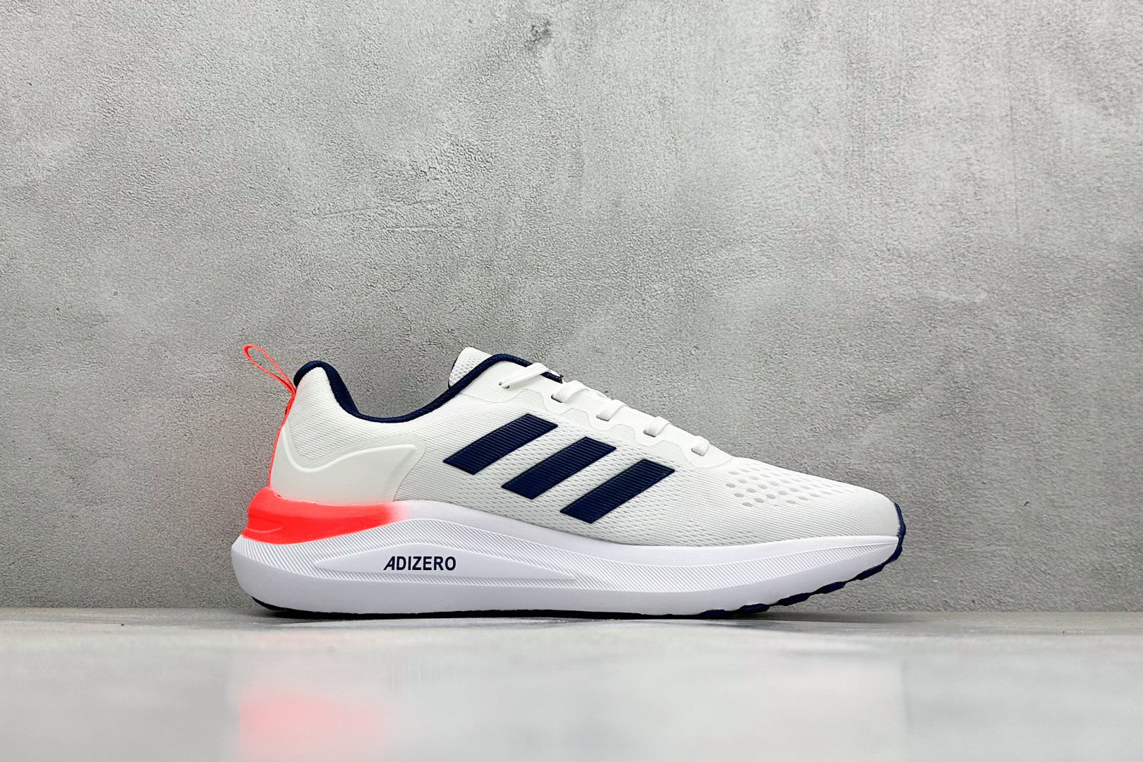 AD Supernova Rise 阿迪全新休闲轻跑鞋 D68966