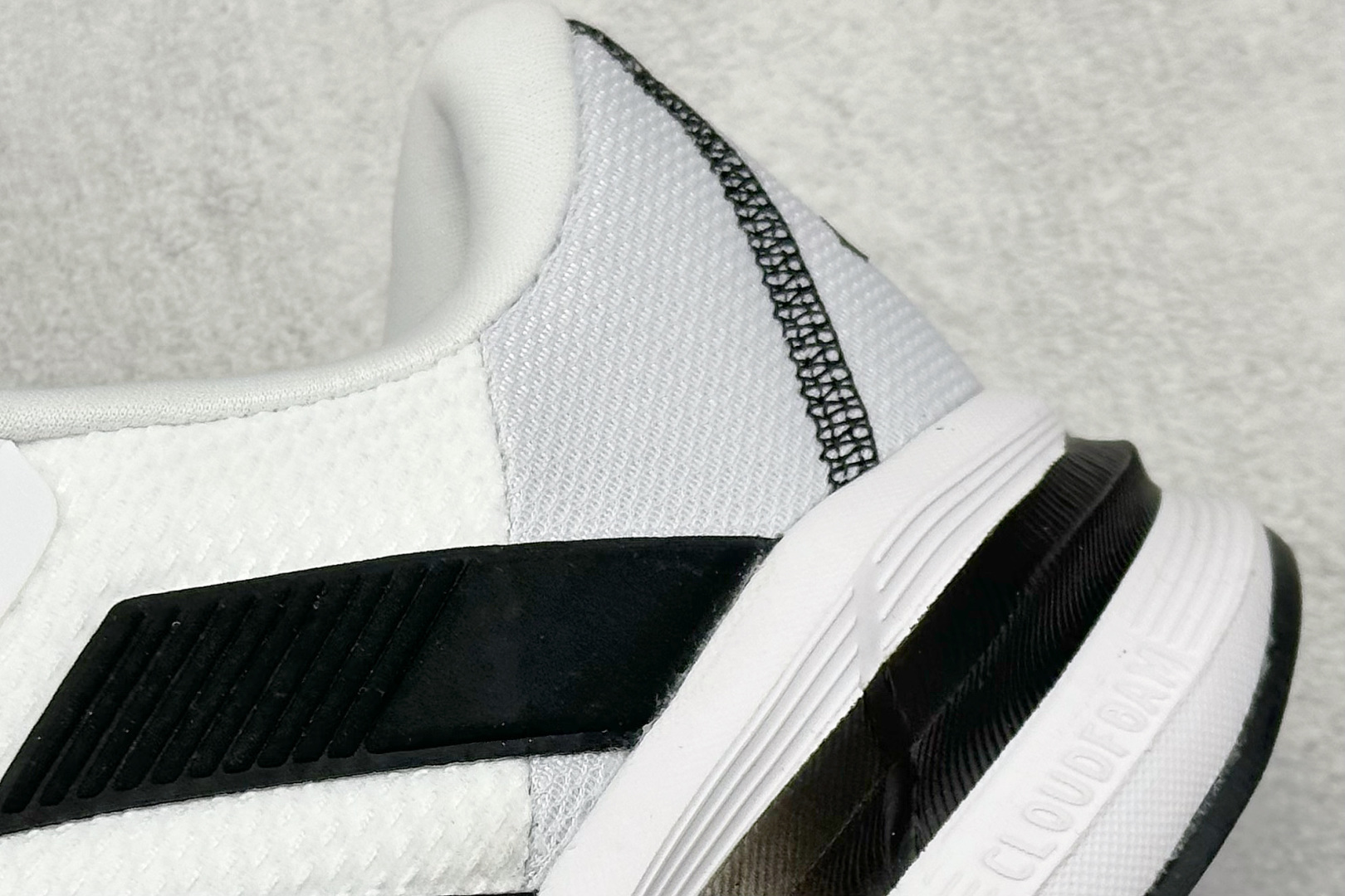 AD GALAXY 7 M 舒适柔软防滑耐磨 低帮跑步鞋 ID8858