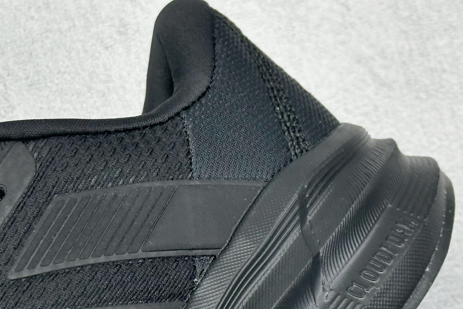 AD GALAXY 7 M 舒适柔软防滑耐磨 低帮跑步鞋 ID8757