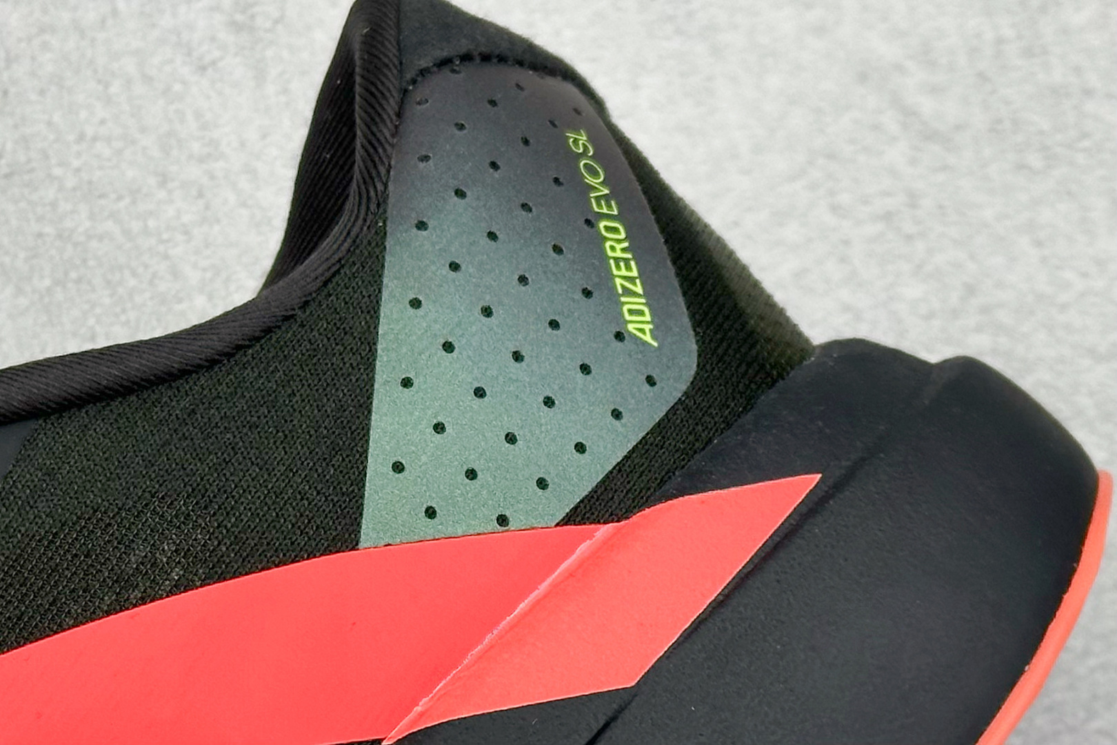 PAdidas Adizero Evo SL 阿迪超轻透气缓震跑鞋 JR3414-莆田鞋,莆田鞋货源,高仿鞋,高仿鞋货源,安福档口,莆田高仿鞋,莆田鞋批发,高仿鞋批发,莆田高仿运动鞋,高仿运动鞋,莆田运动鞋 PAdidas Adizero Evo SL 阿迪超轻透气缓震跑鞋 JR3414