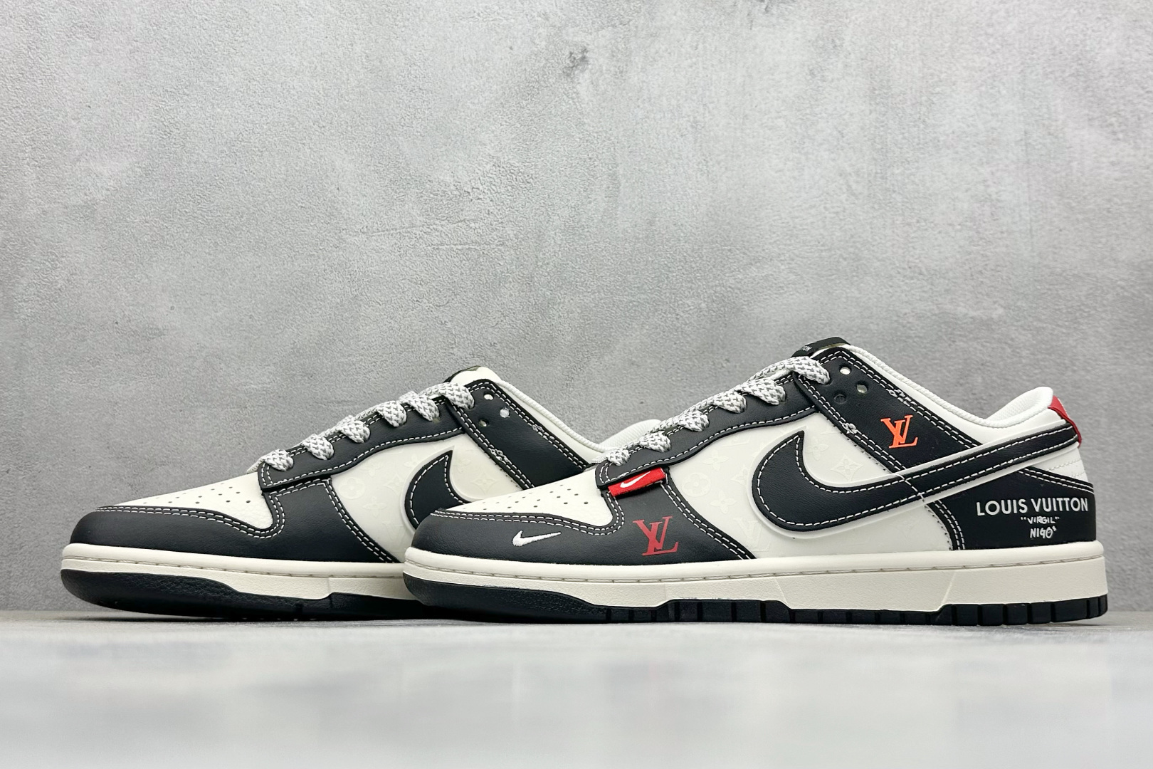XC版Nike SB Dunk Low 联名 LV双勾红尾 周年高端定制 低帮休闲板鞋 YX5066-358