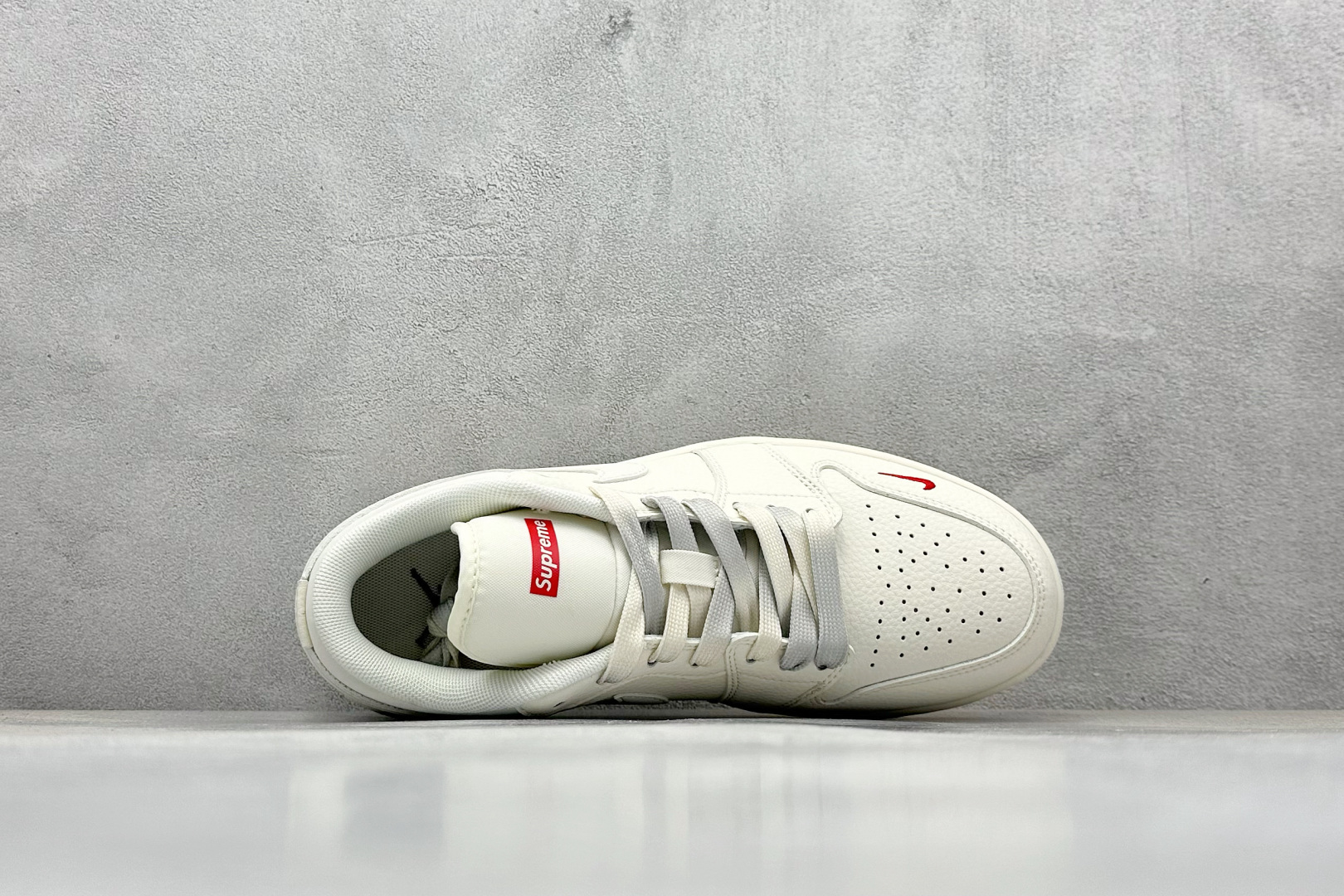 XC版Air Jordan 1 Low AJ1 乔1 Supreme联名 米灰双色 高端定制 低帮复古篮球鞋 XX3168-175