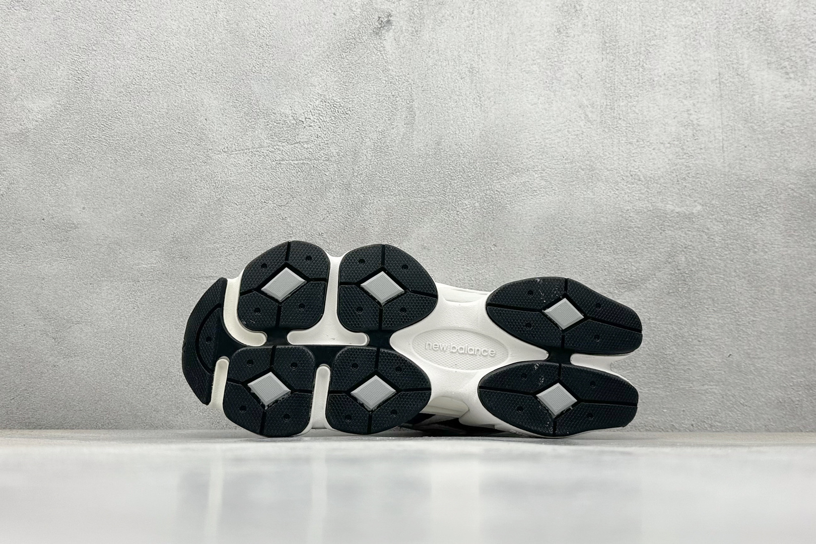 Joe Freshgoods x New Balance NB9060 联名款 复古休闲运动慢跑鞋 U9060JBB