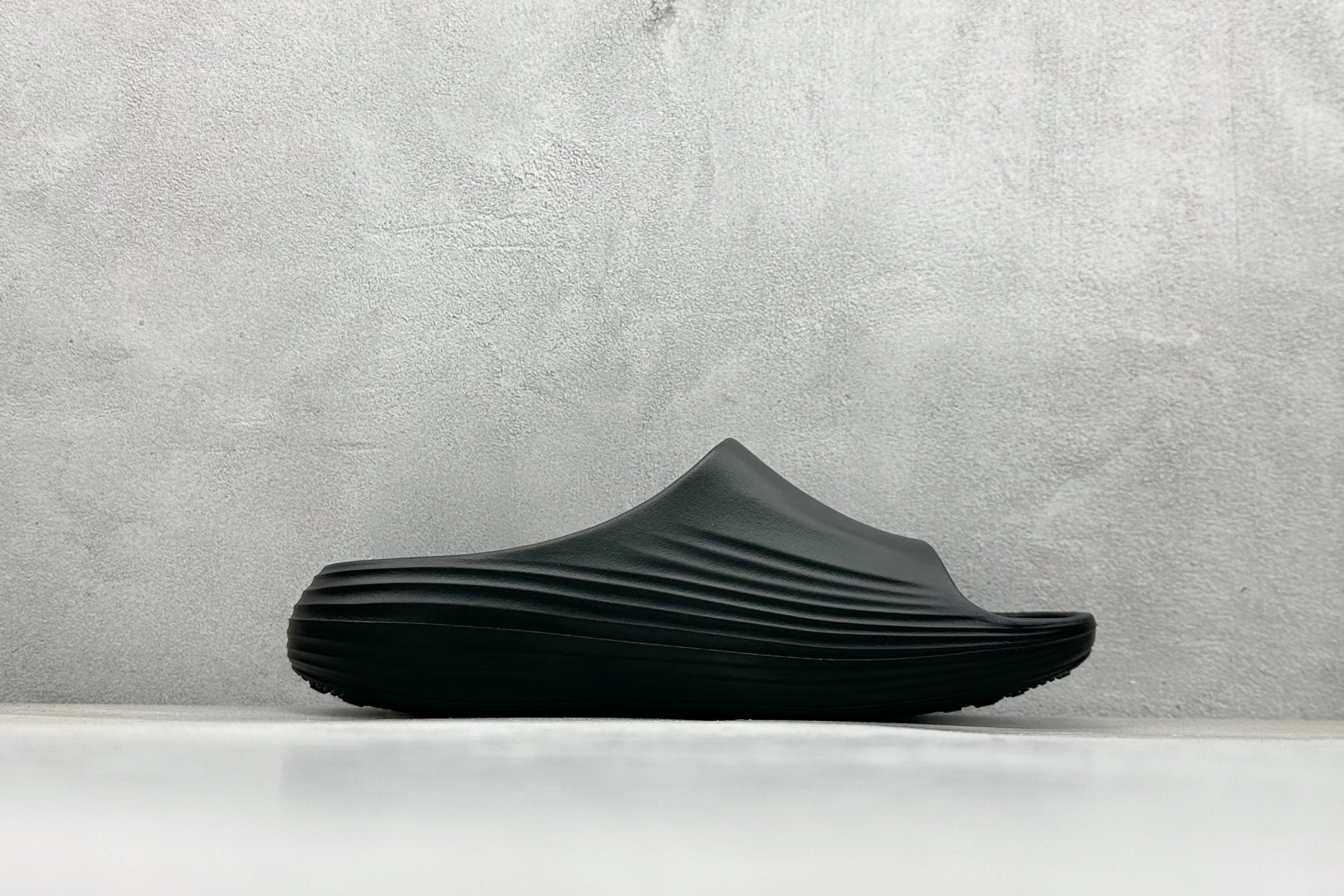 Nike ReactX Rejuven8 Slide 耐克夏日穿搭凉鞋 HV4479-003