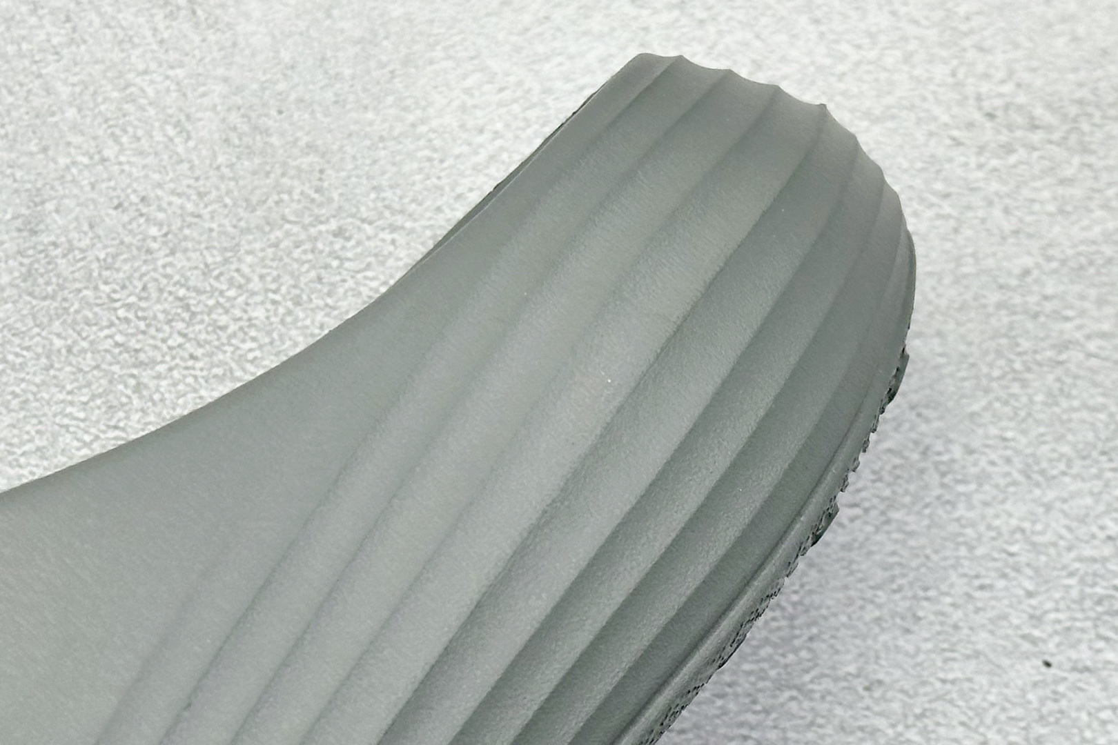 Nike ReactX Rejuven8 Slide 耐克夏日穿搭凉鞋 HV4484-002-莆田鞋,莆田鞋货源,高仿鞋,高仿鞋货源,安福档口,莆田高仿鞋,莆田鞋批发,高仿鞋批发,莆田高仿运动鞋,高仿运动鞋,莆田运动鞋 Nike ReactX Rejuven8 Slide 耐克夏日穿搭凉鞋 HV4484-002