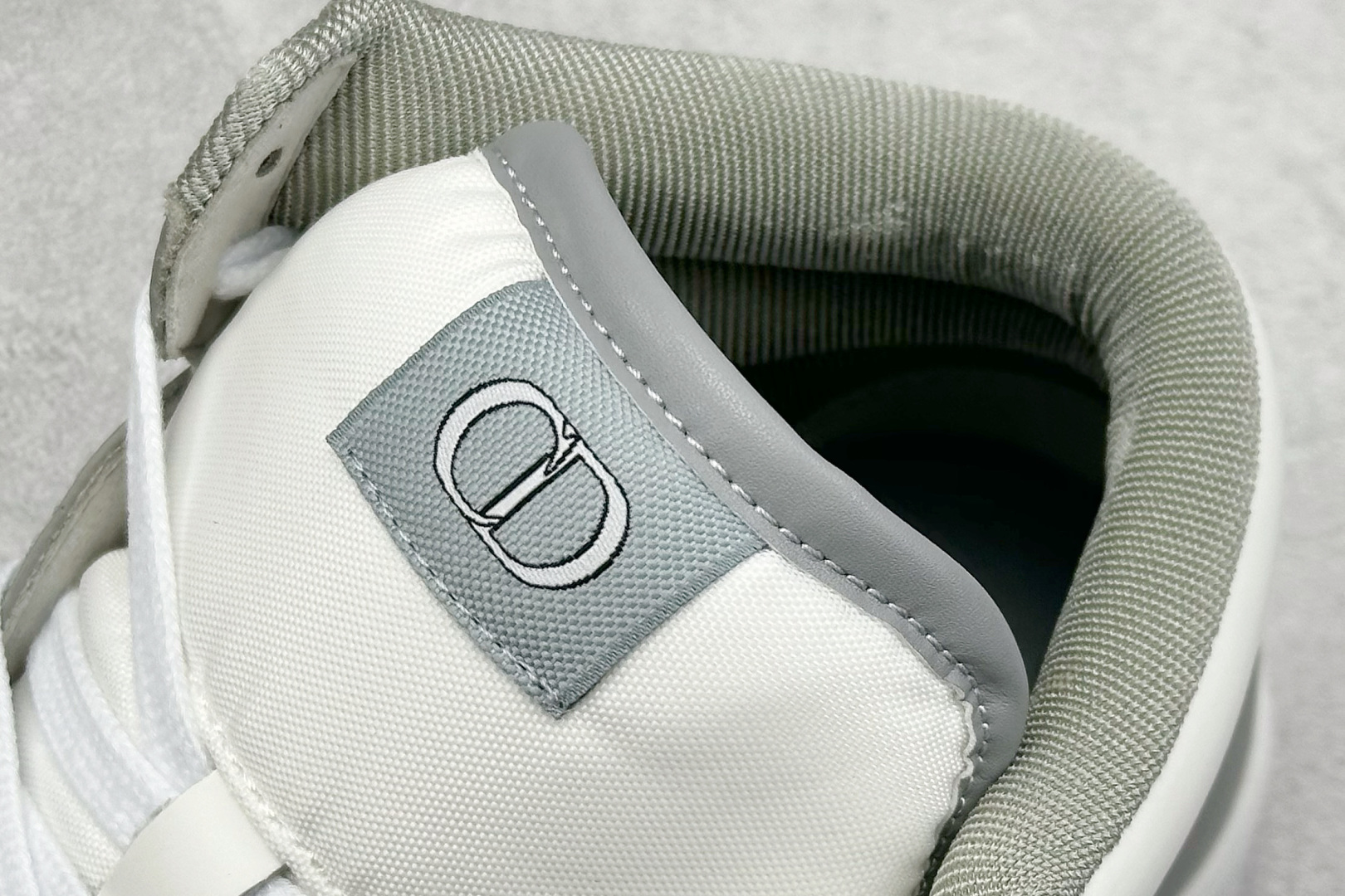 DIOR 迪奥 B27低帮 经典奢侈品休闲运动板鞋-莆田鞋,莆田鞋货源,高仿鞋,高仿鞋货源,安福档口,莆田高仿鞋,莆田鞋批发,高仿鞋批发,莆田高仿运动鞋,高仿运动鞋,莆田运动鞋 DIOR 迪奥 B27低帮 经典奢侈品休闲运动板鞋