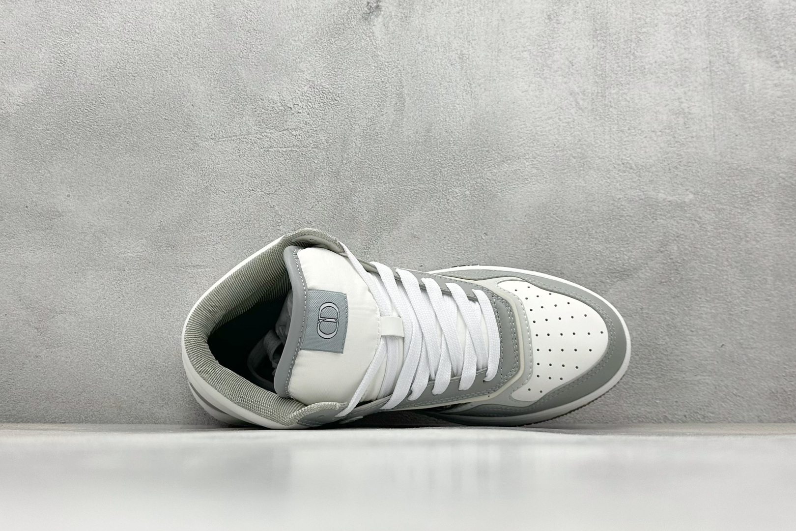 DIOR 迪奥 B27低帮 经典奢侈品休闲运动板鞋-莆田鞋,莆田鞋货源,高仿鞋,高仿鞋货源,安福档口,莆田高仿鞋,莆田鞋批发,高仿鞋批发,莆田高仿运动鞋,高仿运动鞋,莆田运动鞋 DIOR 迪奥 B27低帮 经典奢侈品休闲运动板鞋