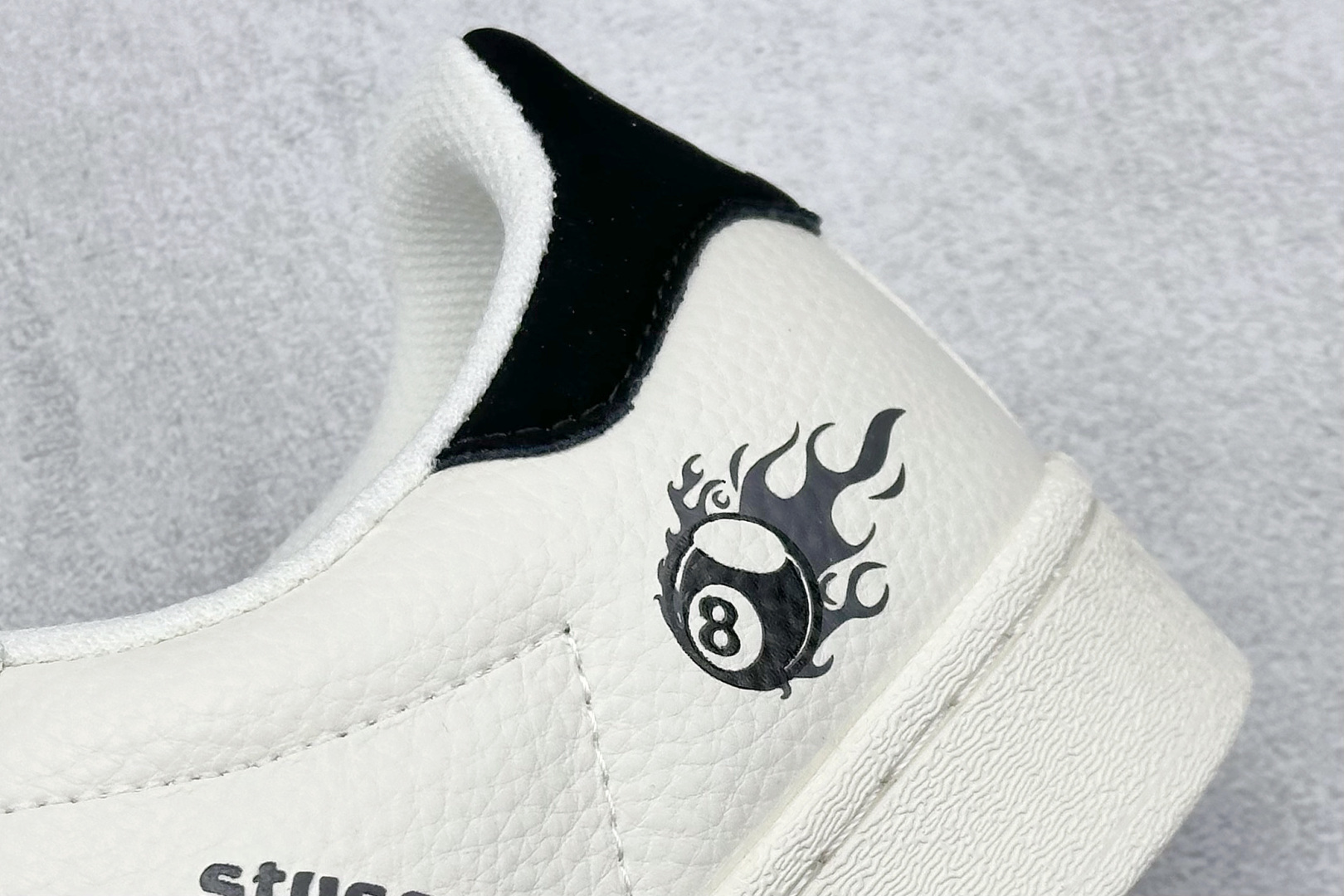 AD Originals Superstar x Stussy 白黑 AD8015