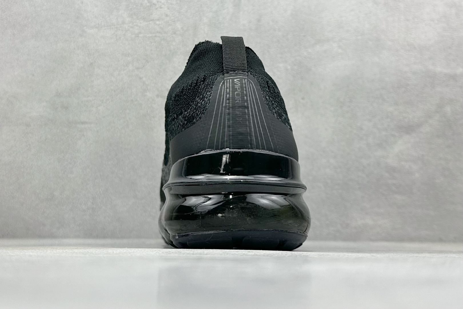 Nike Air Vapormax2023 全掌长气垫 缓震跑步鞋 DV1678-003