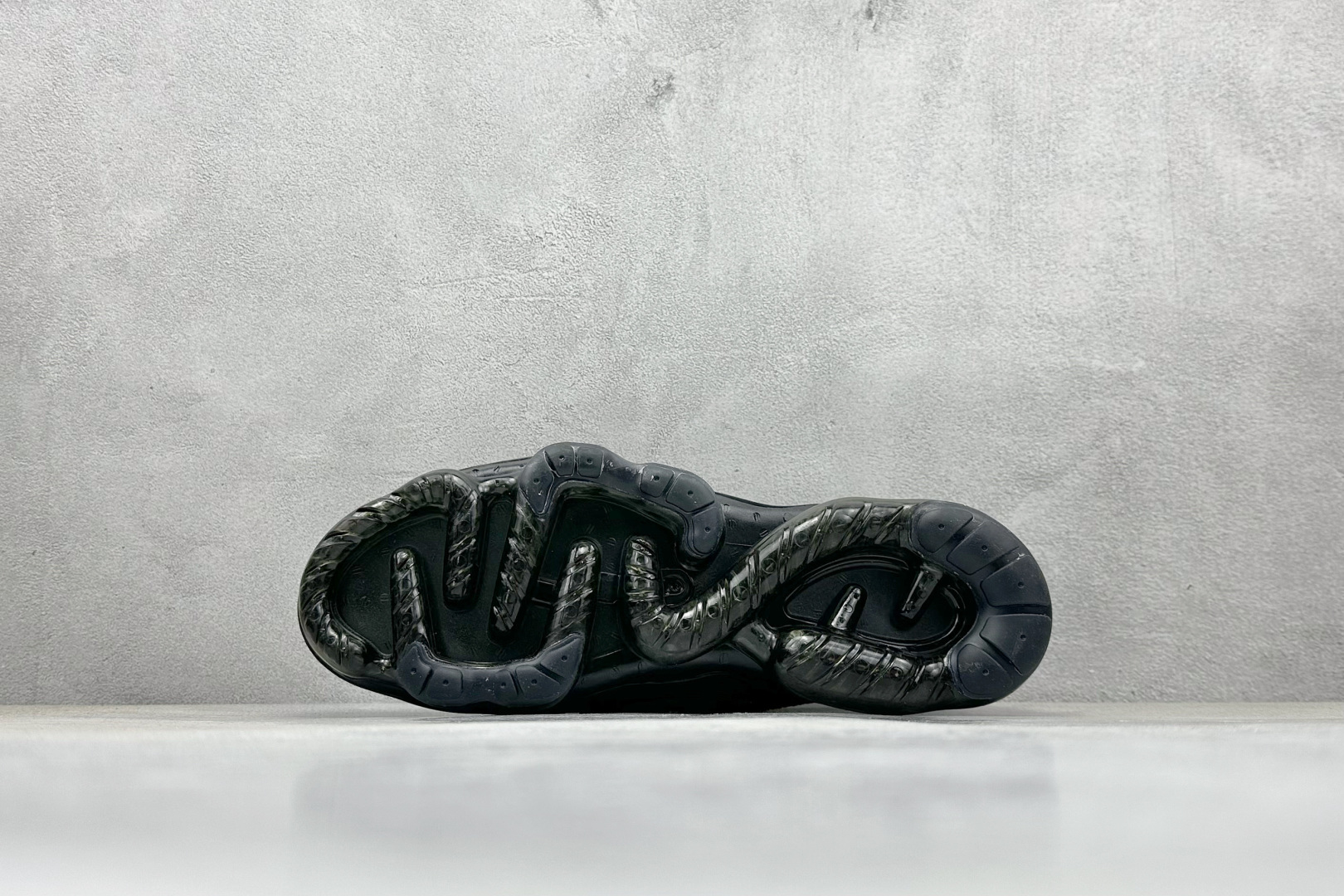 Nike Air Vapormax2023 全掌长气垫 缓震跑步鞋 DV1678-003