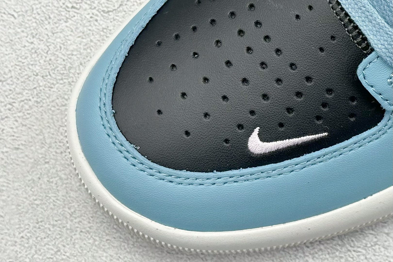 FS版 Nike SB Force 58 硫化杯底 传统篮球风格 Nike SB Force 58 男/女滑板鞋 DV5476-400