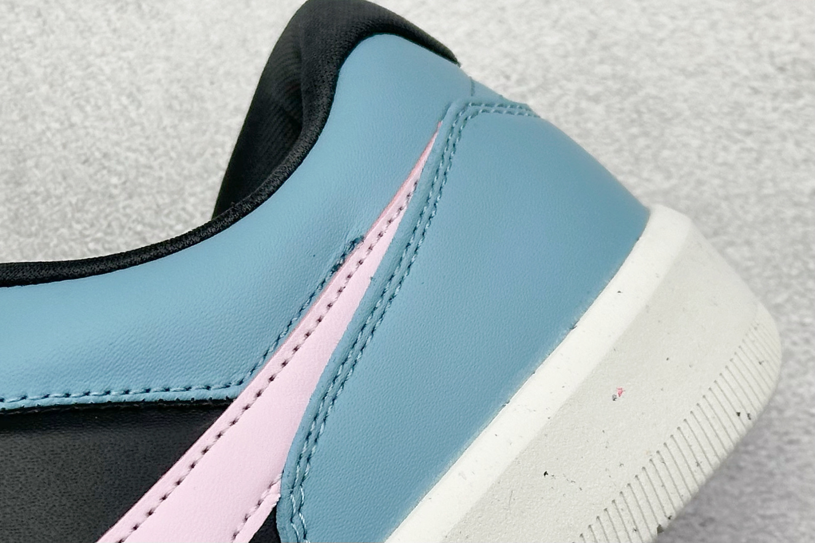 FS版 Nike SB Force 58 硫化杯底 传统篮球风格 Nike SB Force 58 男/女滑板鞋 DV5476-400