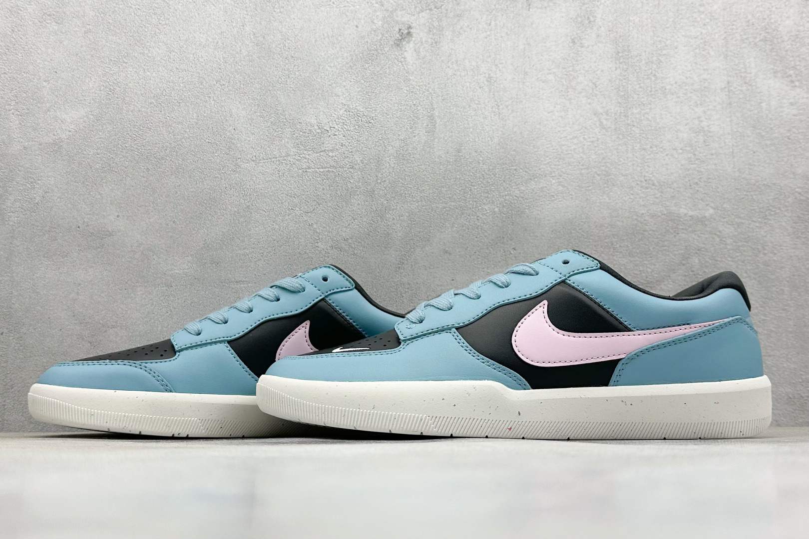 FS版 Nike SB Force 58 硫化杯底 传统篮球风格 Nike SB Force 58 男/女滑板鞋 DV5476-400