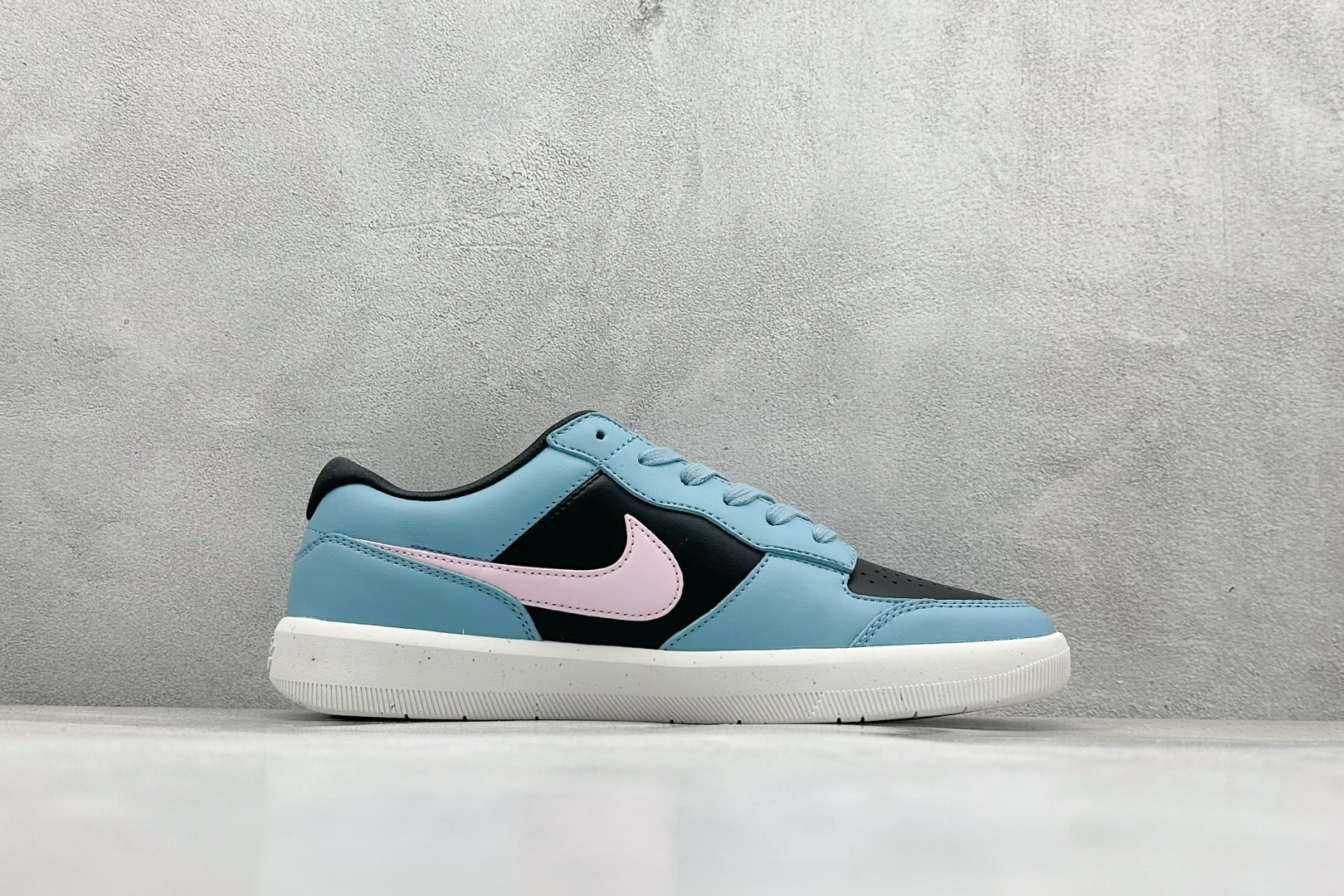 FS版 Nike SB Force 58 硫化杯底 传统篮球风格 Nike SB Force 58 男/女滑板鞋 DV5476-400