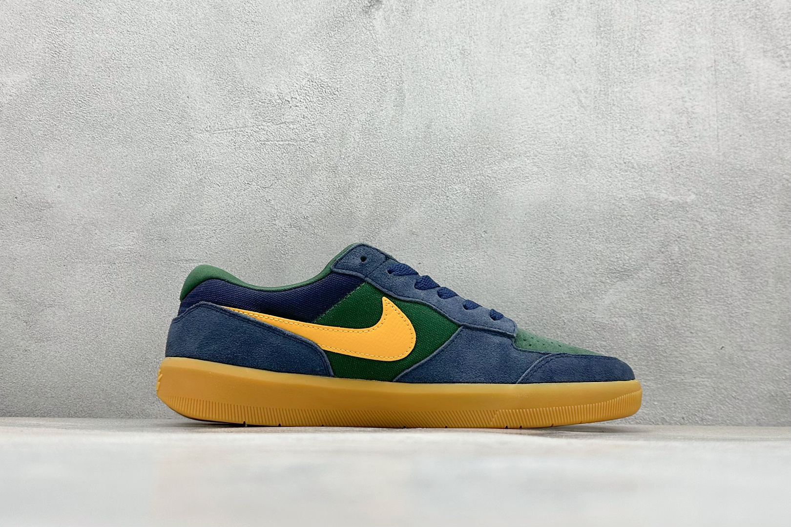 FS版 Nike SB Force 58 硫化杯底 传统篮球风格 Nike SB Force 58 男/女滑板鞋 DV5476-402