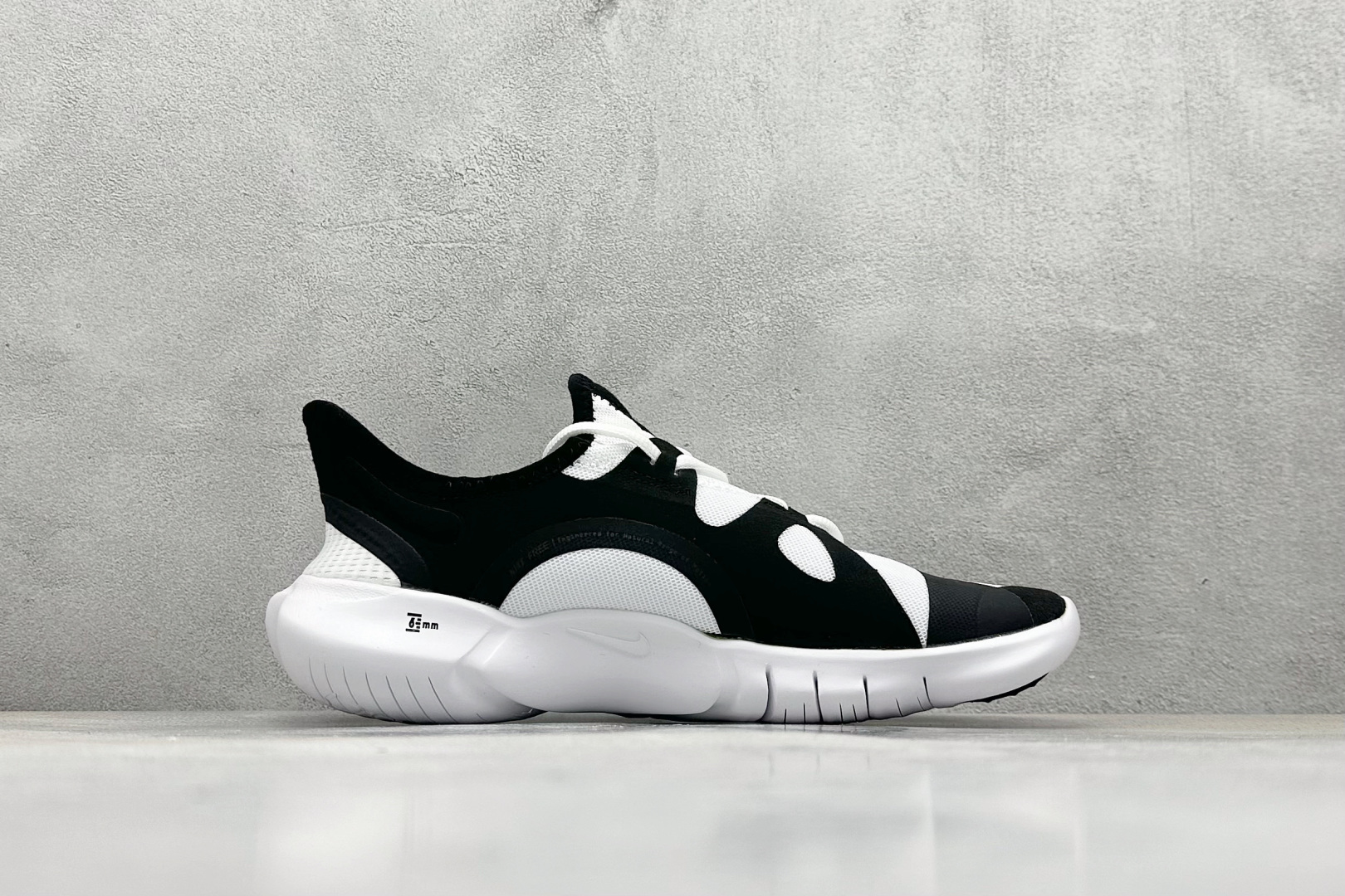 CH版Nk Free RN 5.0 耐克赤足超轻量跑鞋 AQ1289-003-莆田鞋,莆田鞋货源,高仿鞋,高仿鞋货源,安福档口,莆田高仿鞋,莆田鞋批发,高仿鞋批发,莆田高仿运动鞋,高仿运动鞋,莆田运动鞋 CH版Nk Free RN 5.0 耐克赤足超轻量跑鞋 AQ1289-003