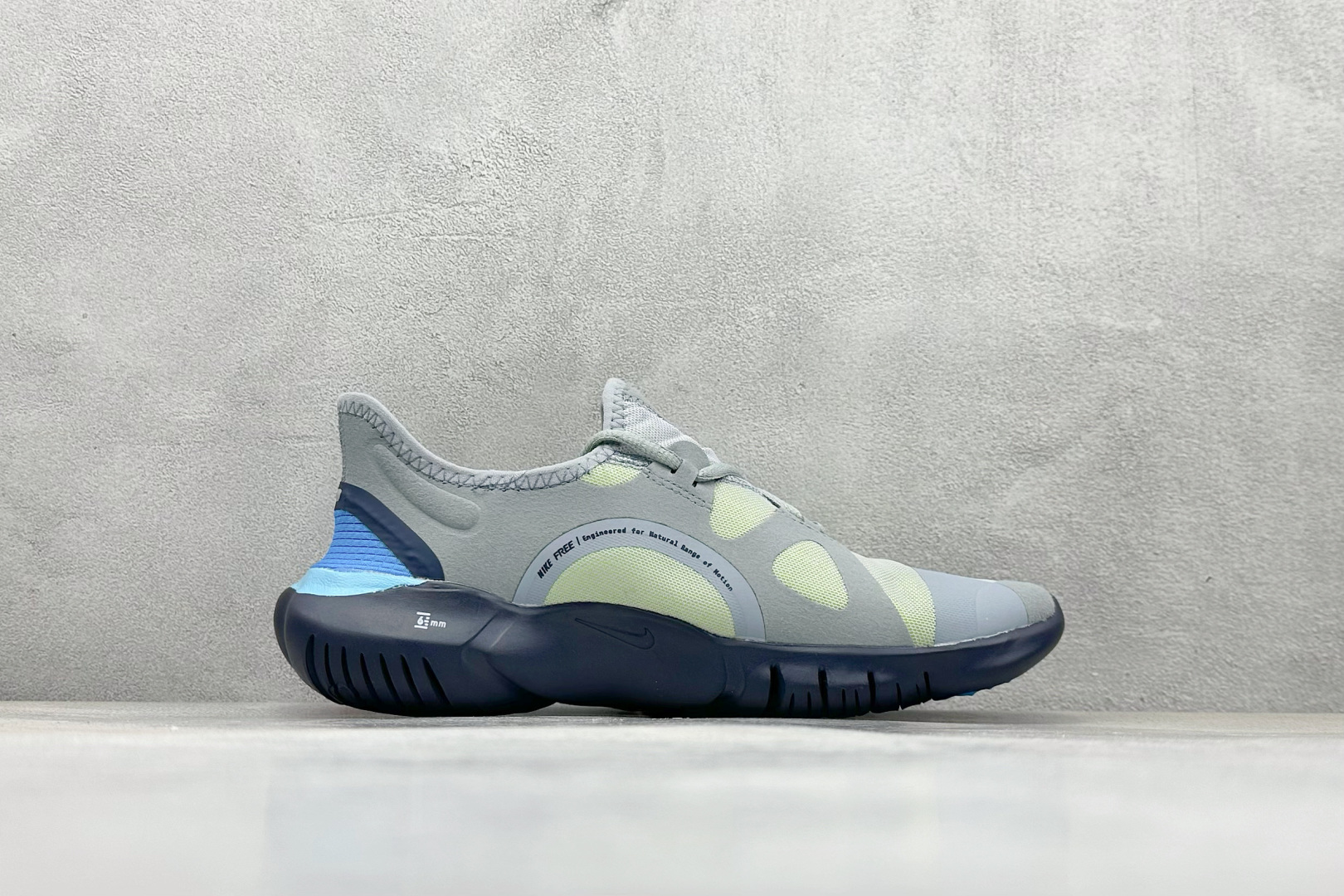 CH版Nk Free RN 5.0 耐克赤足超轻量跑鞋 AQ1316-400