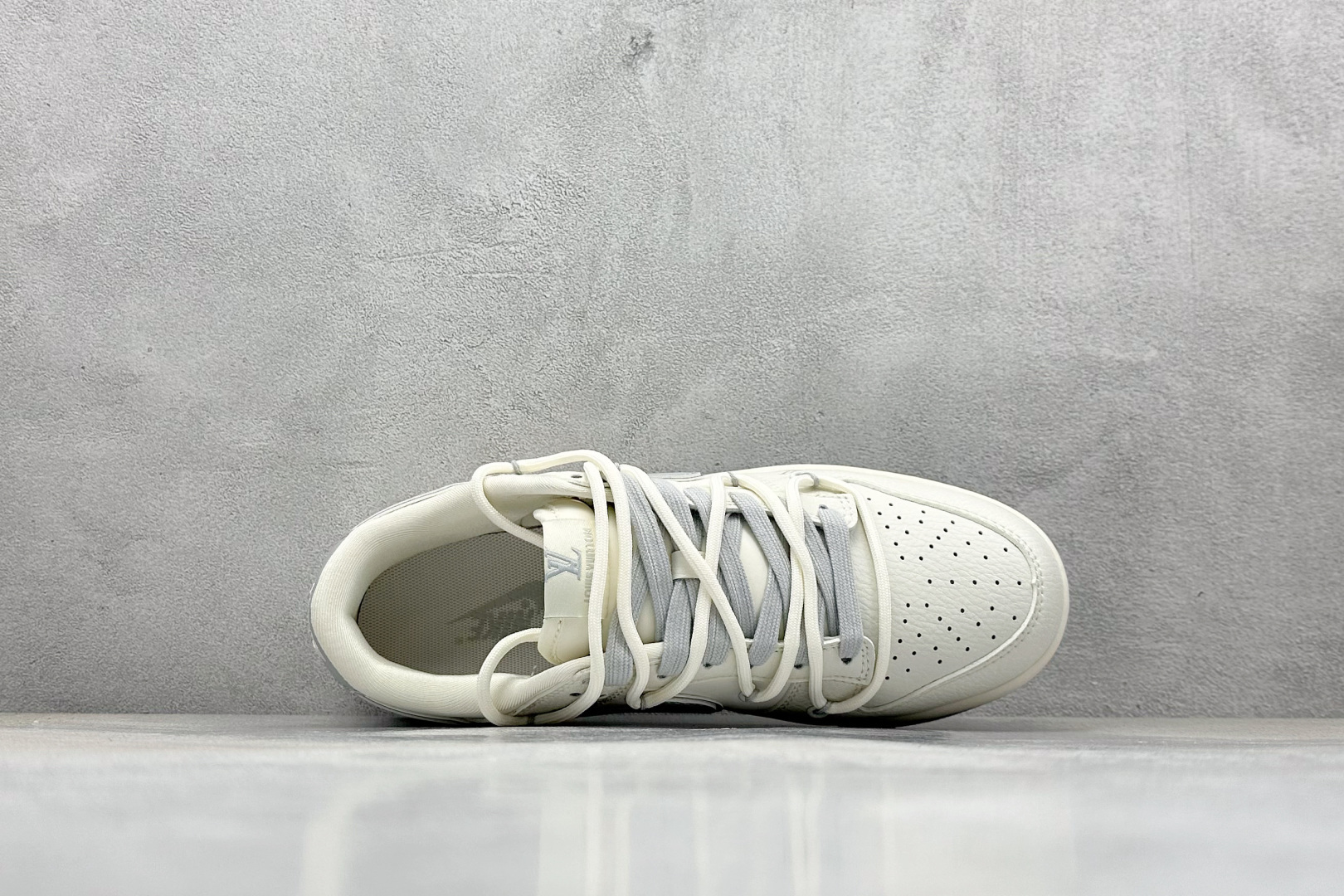 XC版Nike SB Dunk Low LV联名 绑带灰勾 周年高端定制 低帮休闲板鞋 DM6868-092