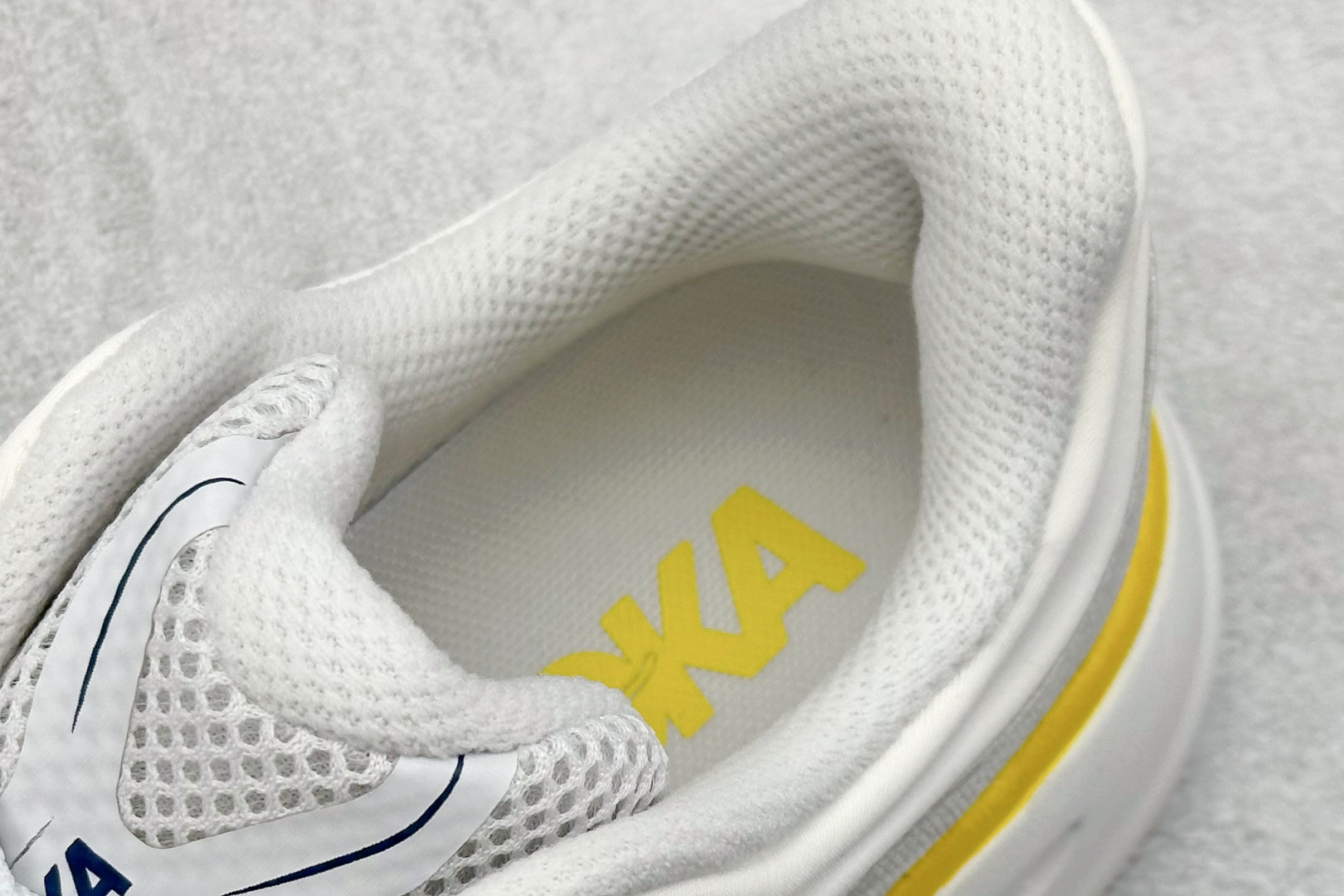 BF版 HOKA ONE ONE Bondi 9 柔软舒适防滑耐磨 低帮 休闲跑步鞋 1162011