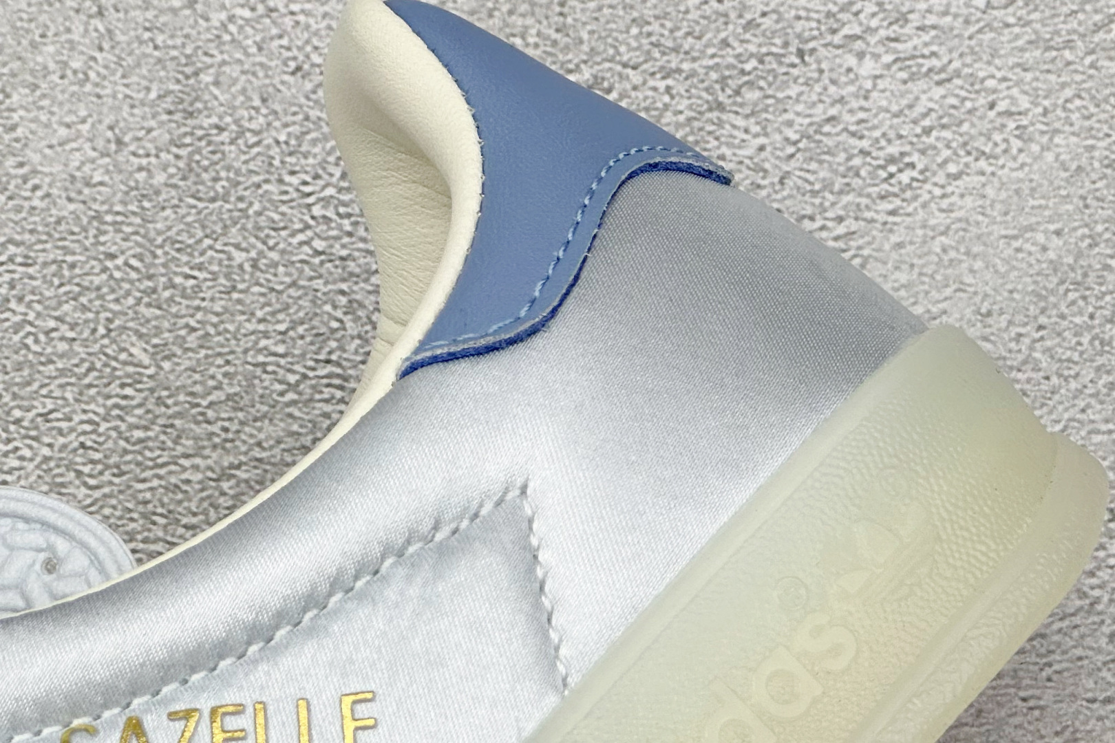 adidas originals GAZELLE INDOOR 蓝色 JI2711