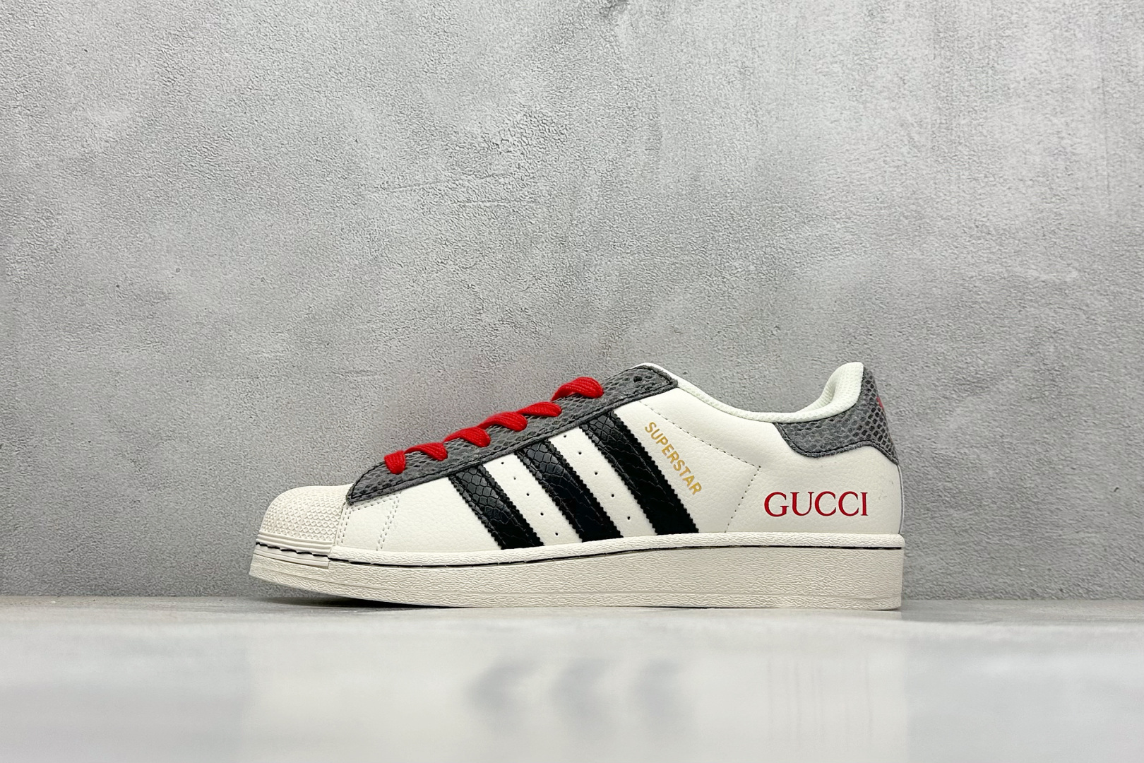 AD Originals Superstar x 贝壳头 联名 BZ2507