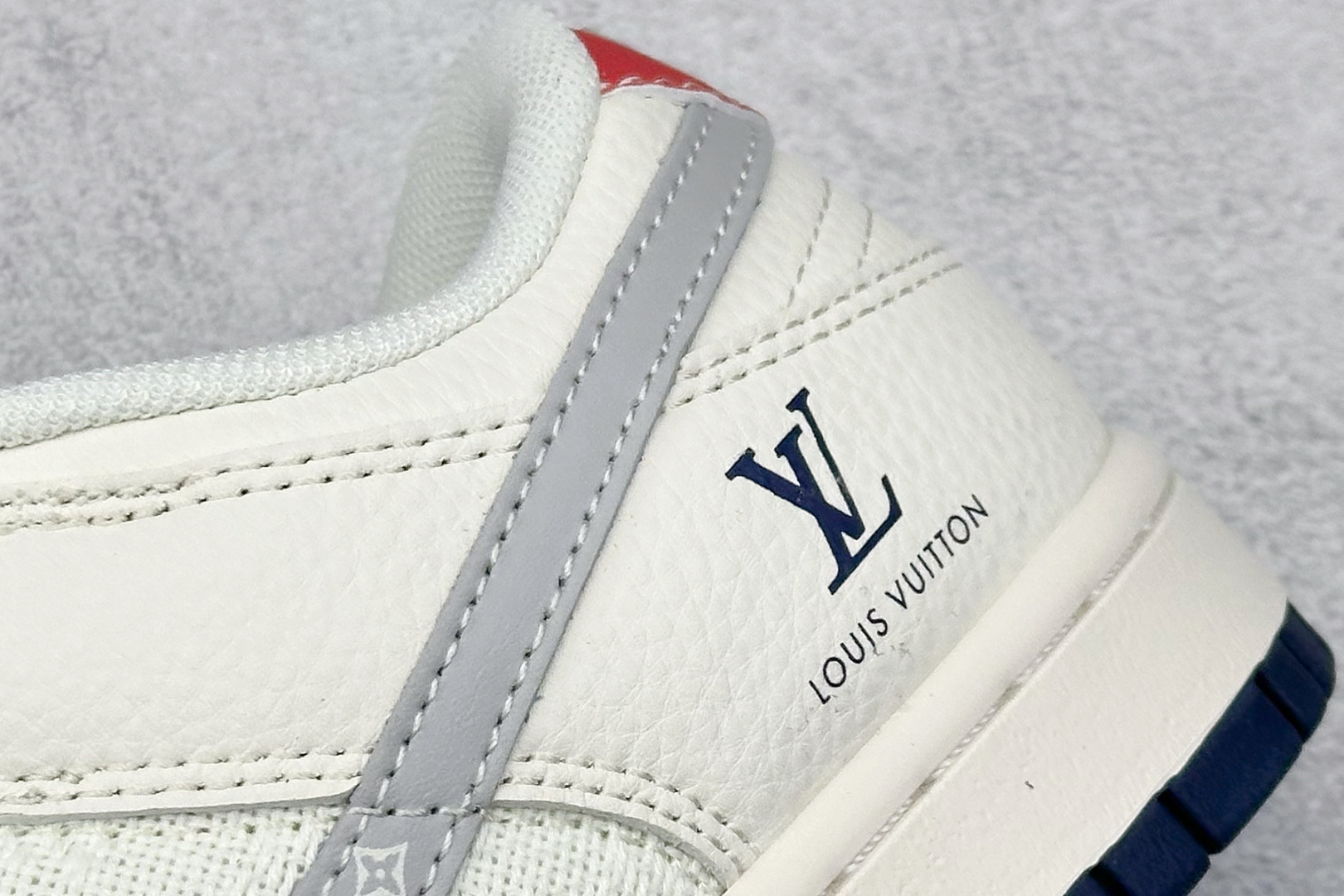 Nike Jordan Air Jordan 1“LV联名——蓝红帆布拼接” JP1628-004