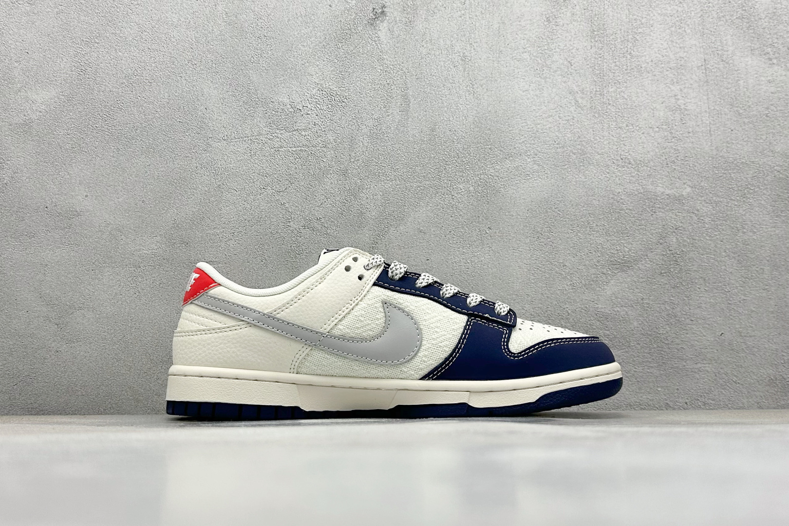 Nike Jordan Air Jordan 1“LV联名——蓝红帆布拼接” JP1628-004