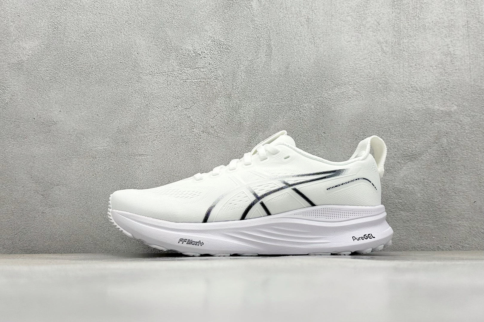 Asics Gel-Kayano 32 亚瑟士运动休闲透气专业跑鞋 1012B837-101