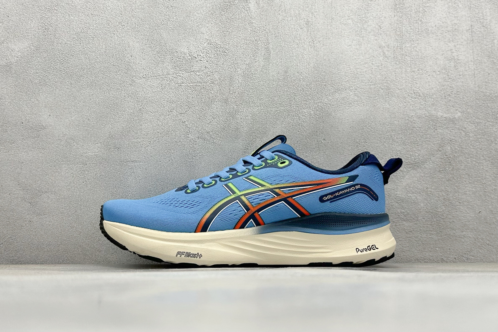 Asics Gel-Kayano 32 亚瑟士运动休闲透气专业跑鞋 1012B837-101