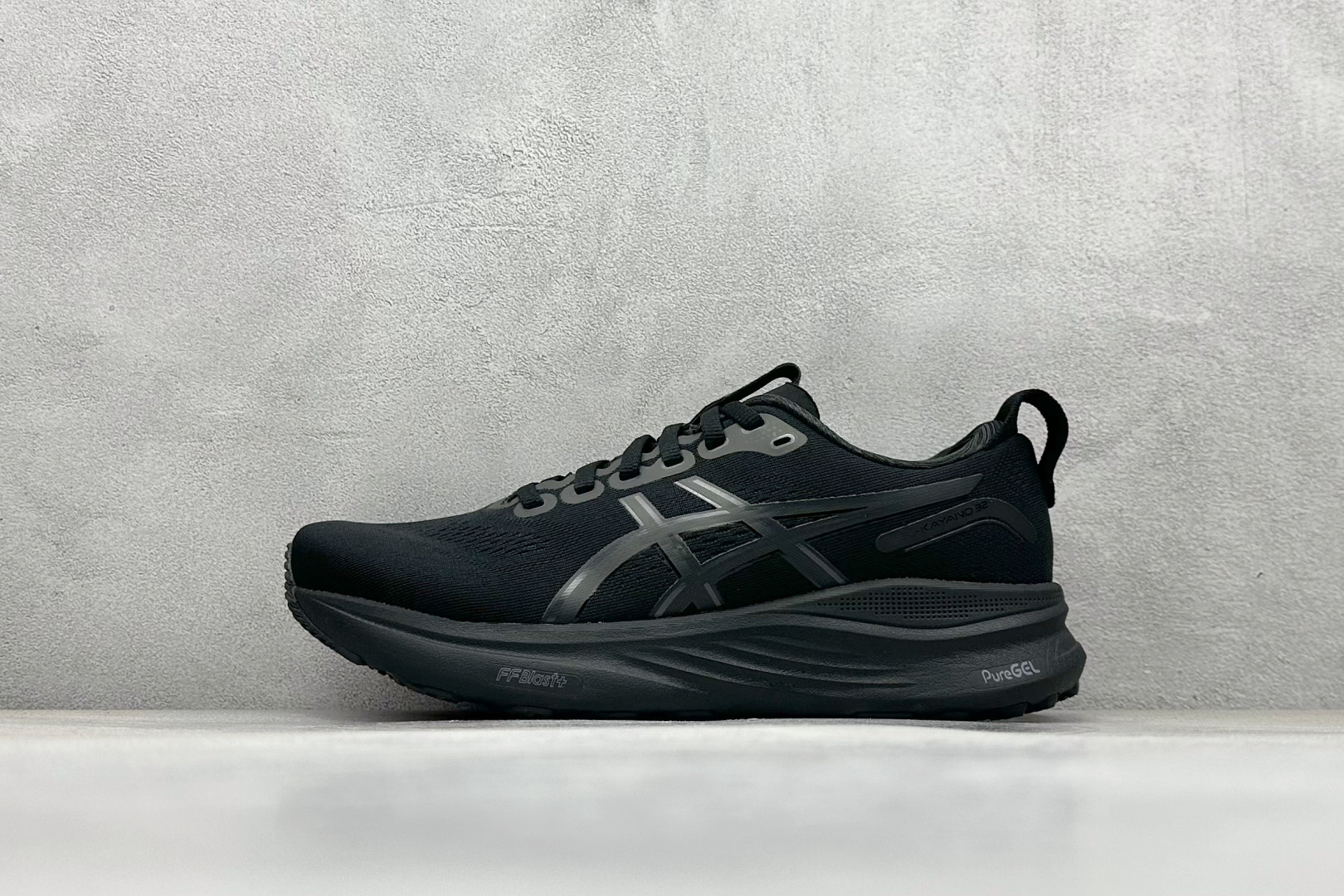 Asics Gel-Kayano 32 亚瑟士运动休闲透气专业跑鞋 1012B837-101