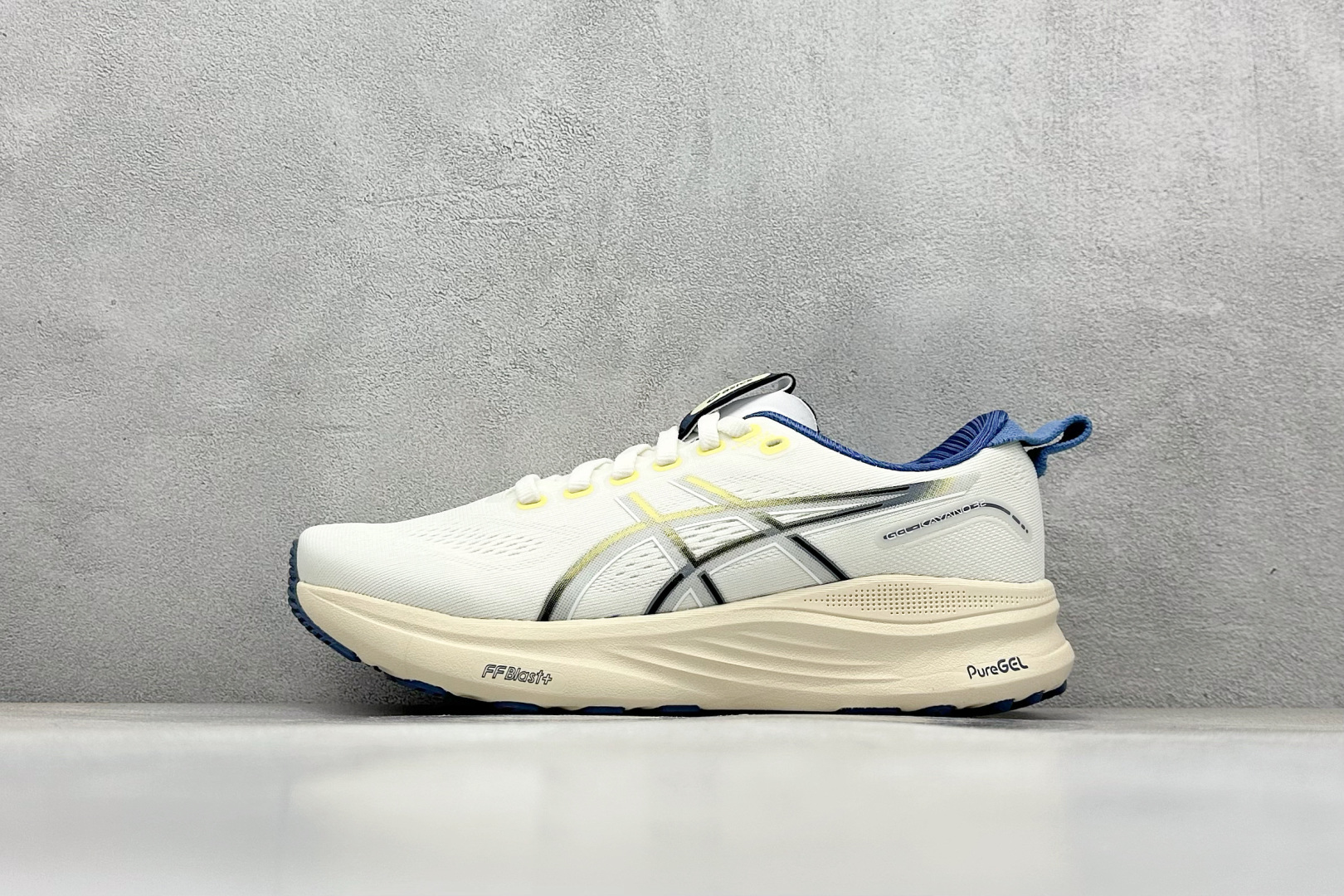 Asics Gel-Kayano 32 亚瑟士运动休闲透气专业跑鞋 1012B837-101