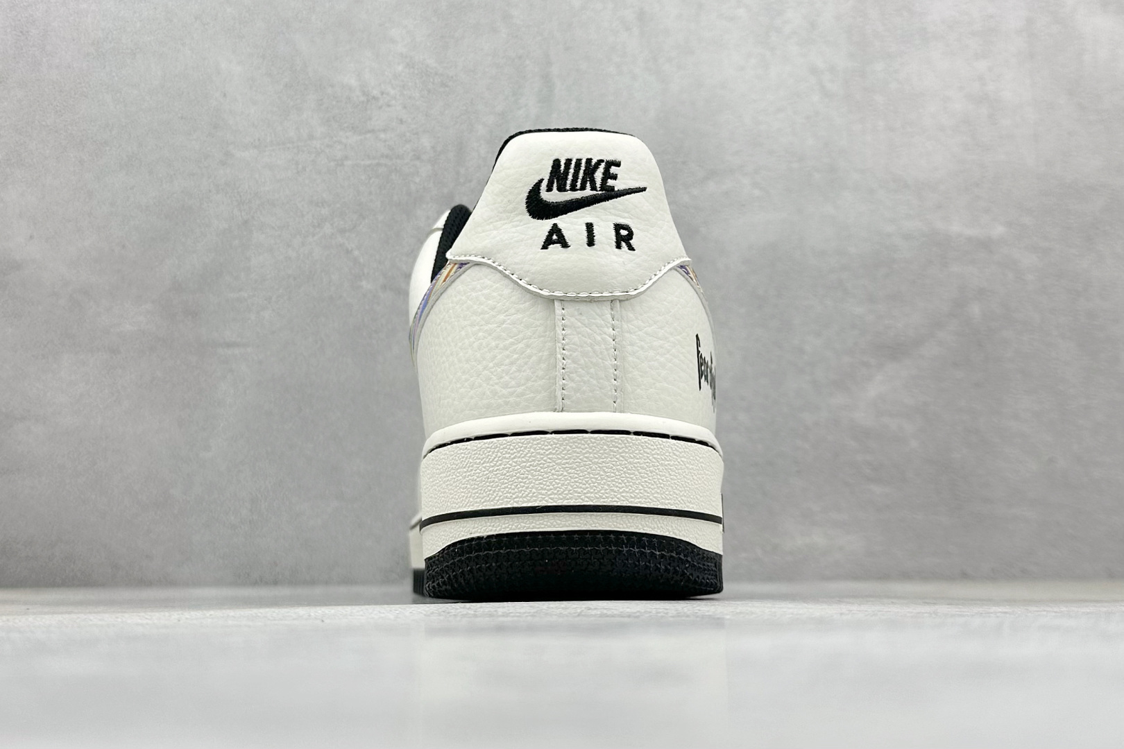 SC版Nike Air Force 1'07 Low Fod联名 白灰七彩勾 空军一号低帮休闲板鞋 LW9279-011