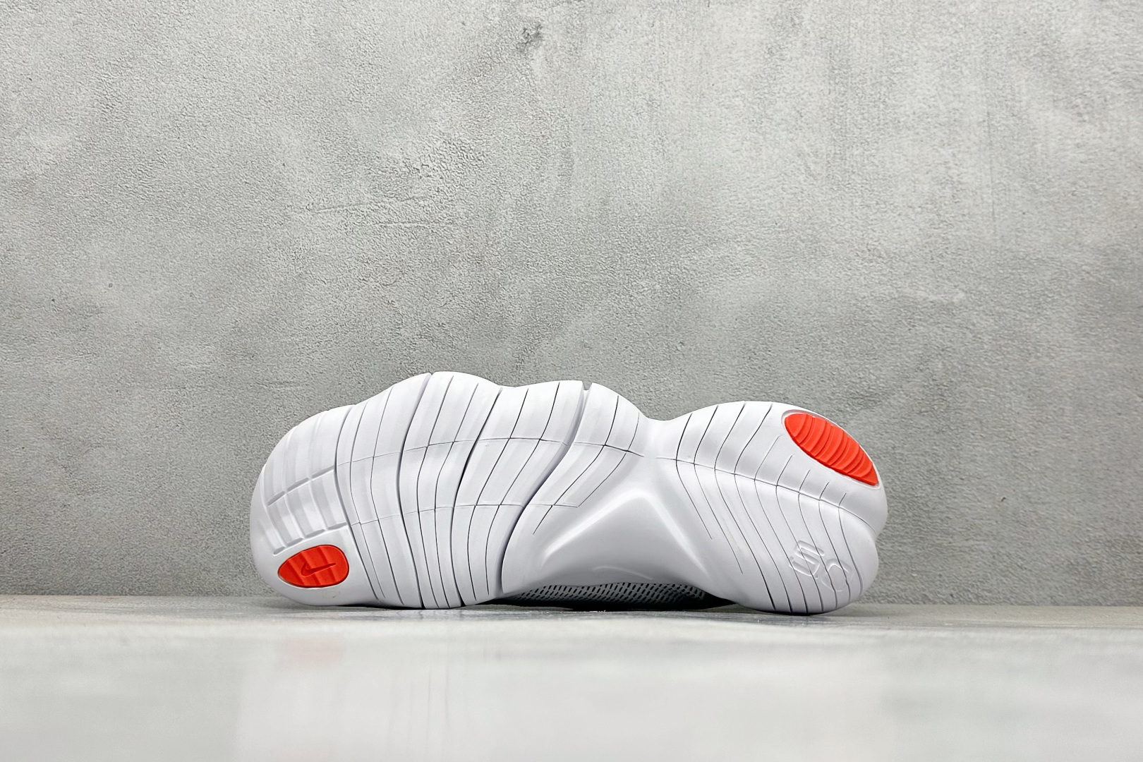 CH版Nk Free RN 2.0 耐克赤足超轻量跑鞋 CV9305-100