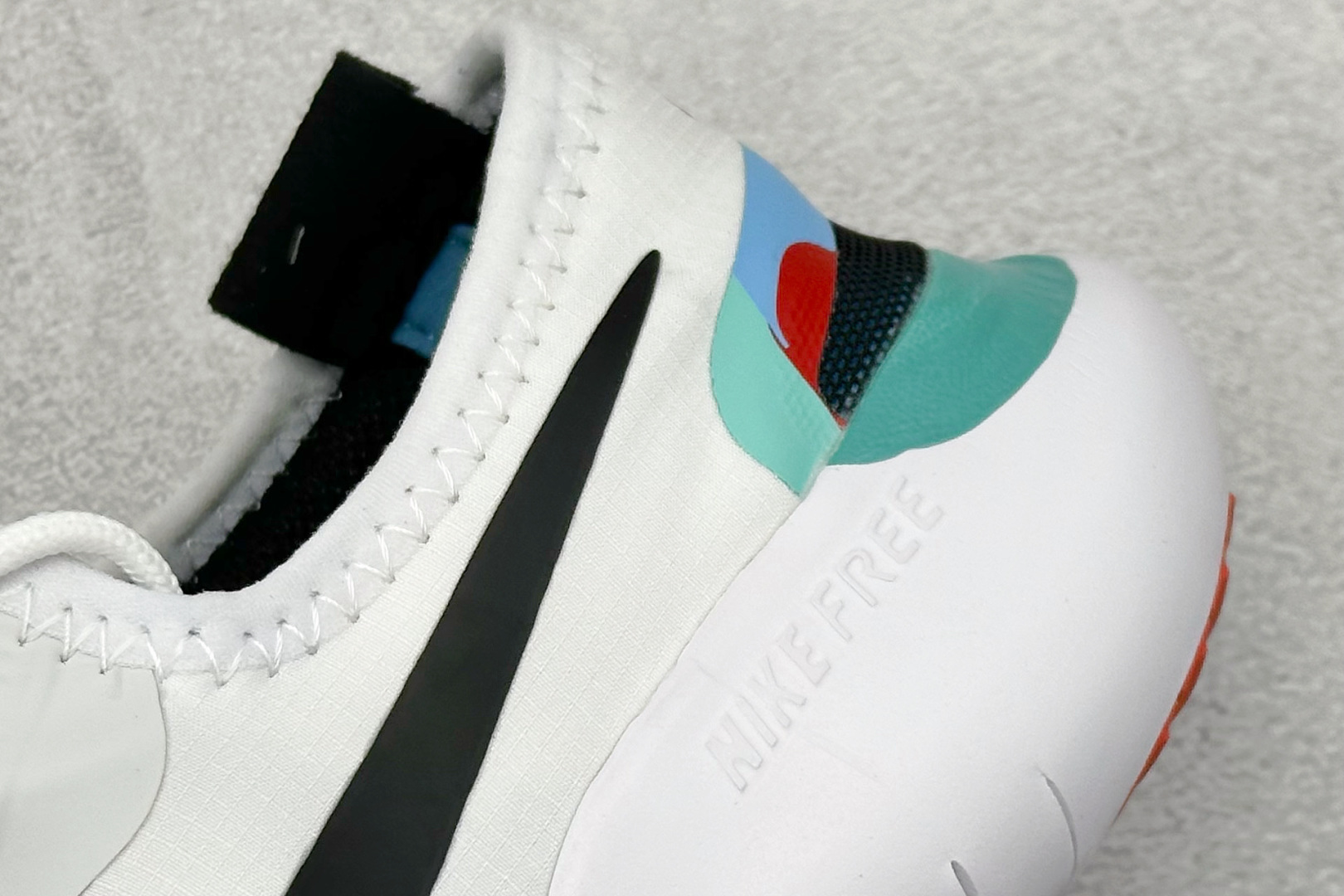 CH版Nk Free RN 2.0 耐克赤足超轻量跑鞋 CV9305-100