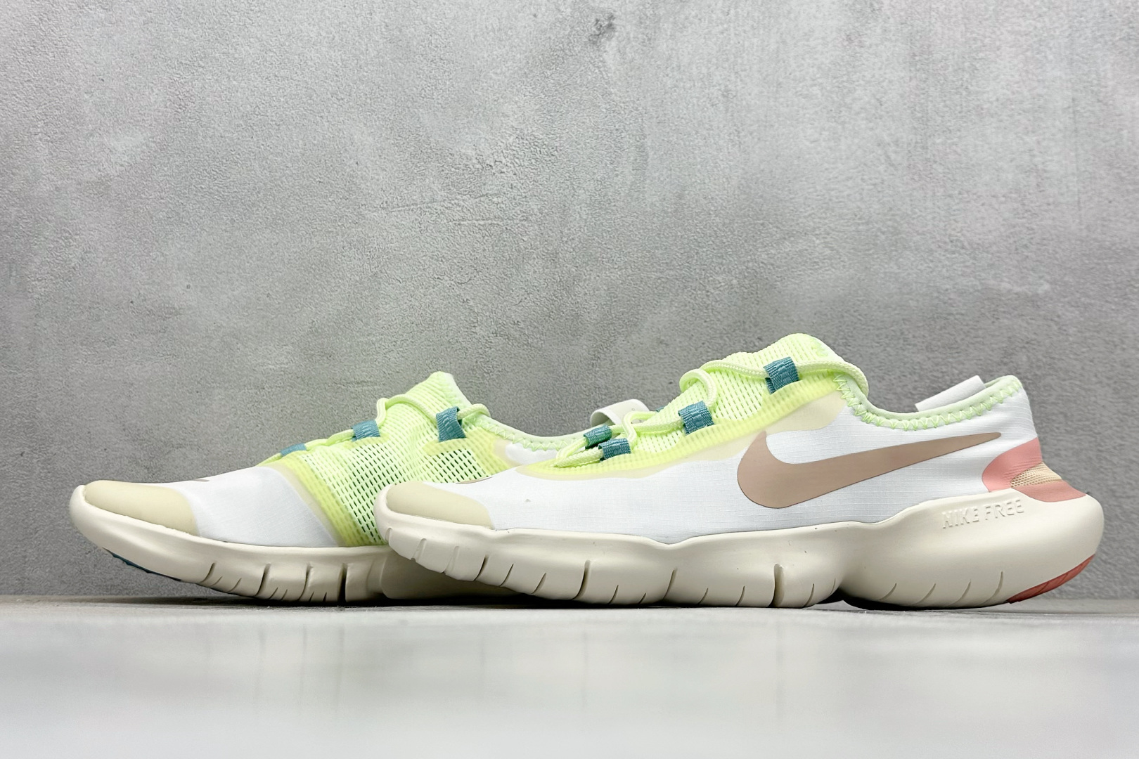 CH版Nk Free RN 2.0 耐克赤足超轻量跑鞋 CJ0270-101