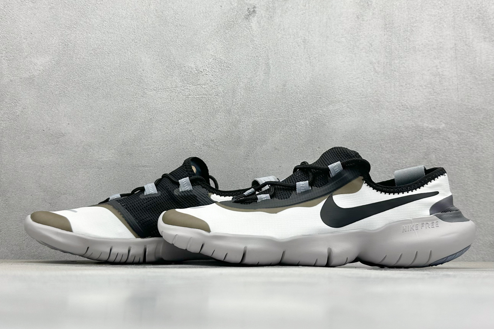 CH版Nk Free RN 2.0 耐克赤足超轻量跑鞋 CI9921-100