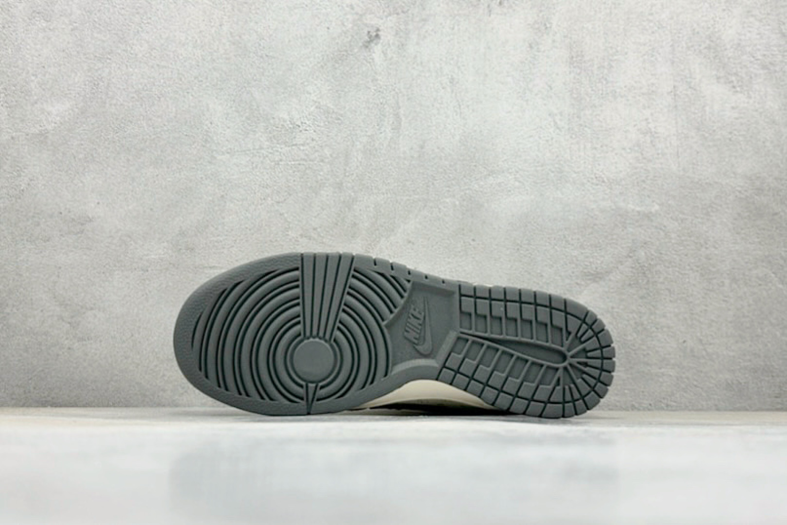 XC版Nike SB Dunk Low x Stussy 米黑麻绳双绑带 SJ2068-295