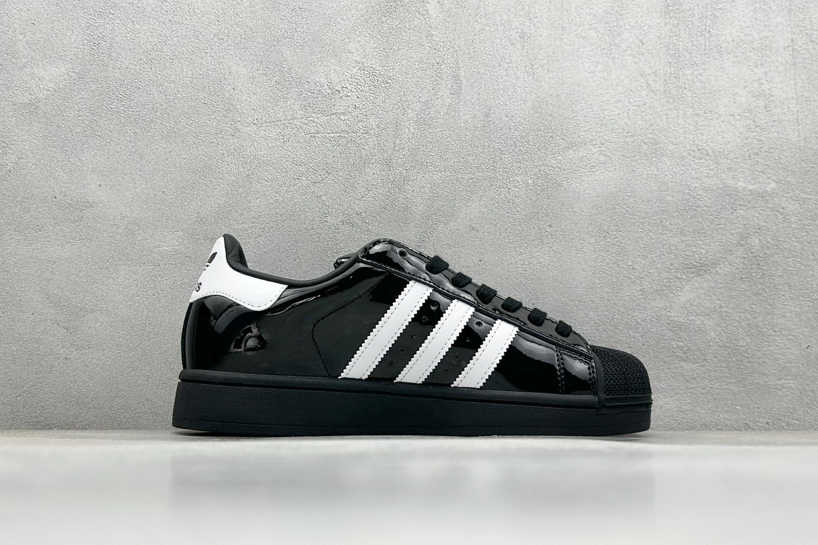 AD Originals Superstar x 贝壳头 JH7756