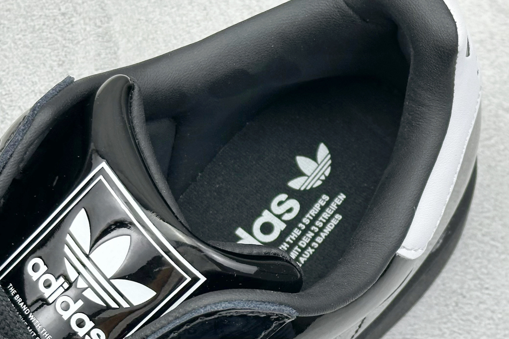 AD Originals Superstar x 贝壳头 JH7756