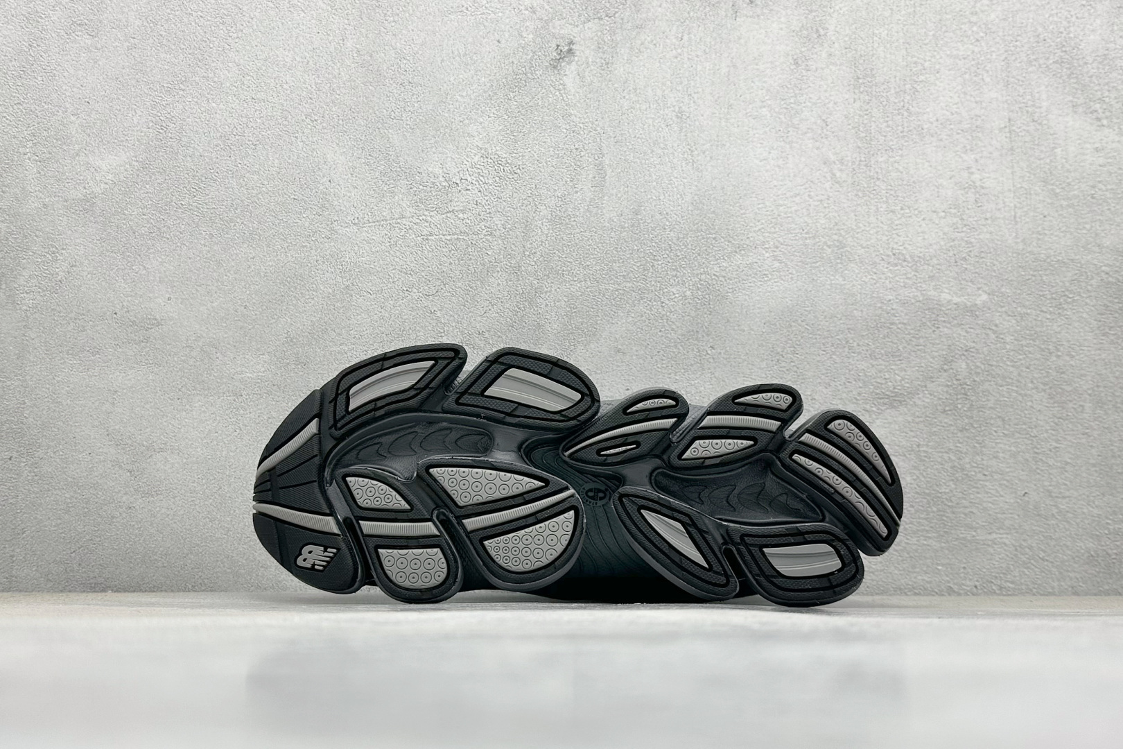 New Balance 新百伦 NB2000 网面休闲鞋 U2000BF