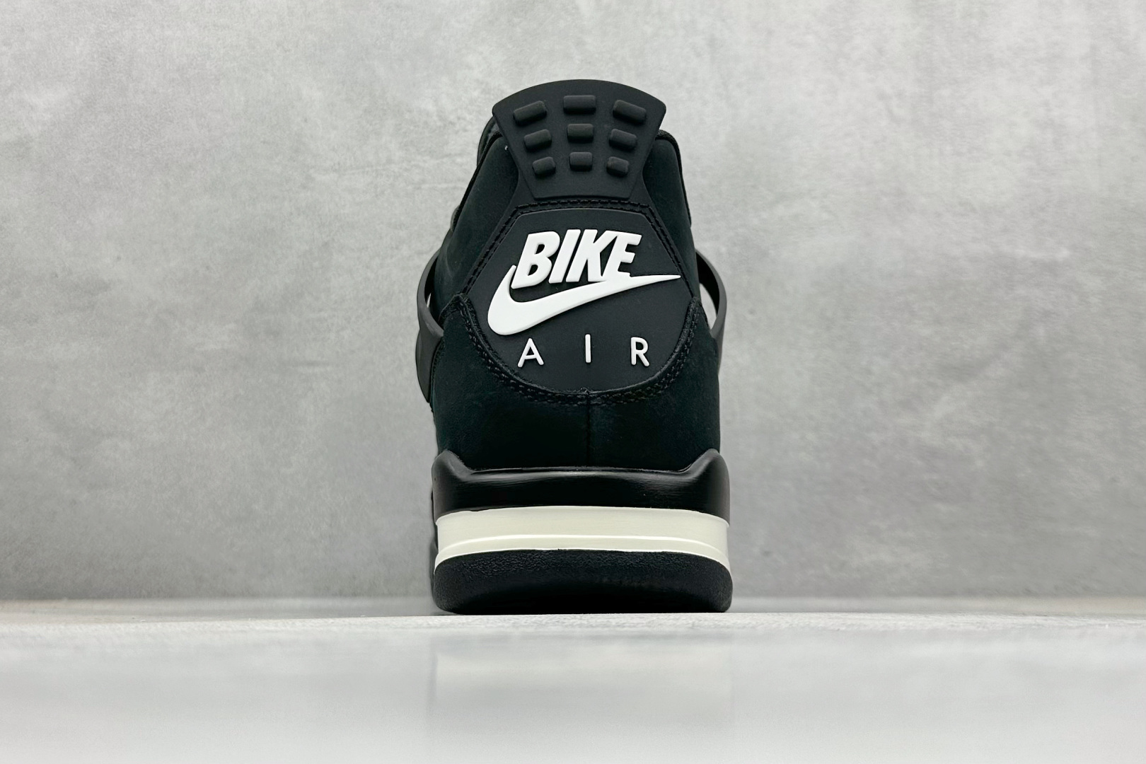 F版Nigel Sylvester x Air Jordan AJ4 Retro 联名黑砖 HF4340-001