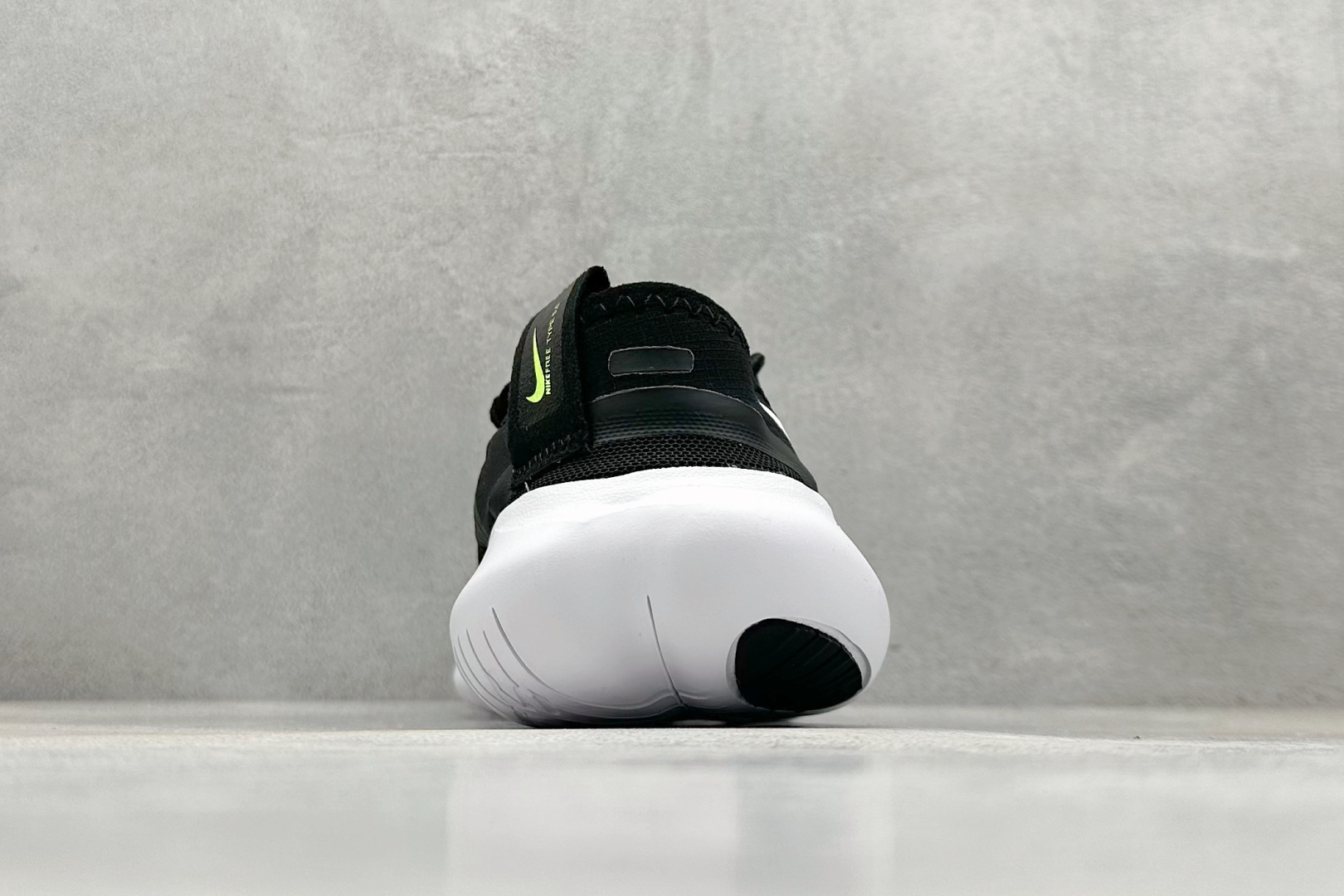 CH版Nk Free RN 2.0 耐克赤足超轻量跑鞋 CI9921-001