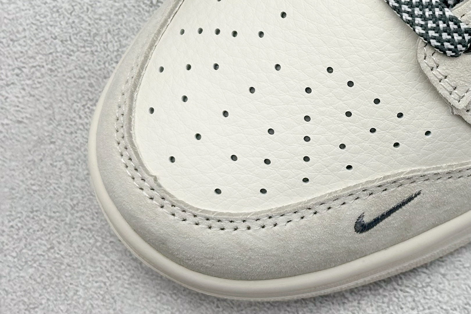 XC版Nike SB Dunk Low 斯图西 x Supreme SJ2068-272